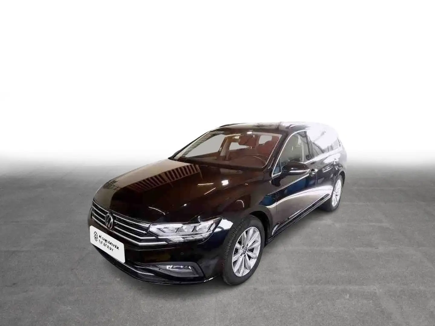 Volkswagen Passat Variant 2.0 TDI Business 4M AHK Pano R-Ka Nero - 2