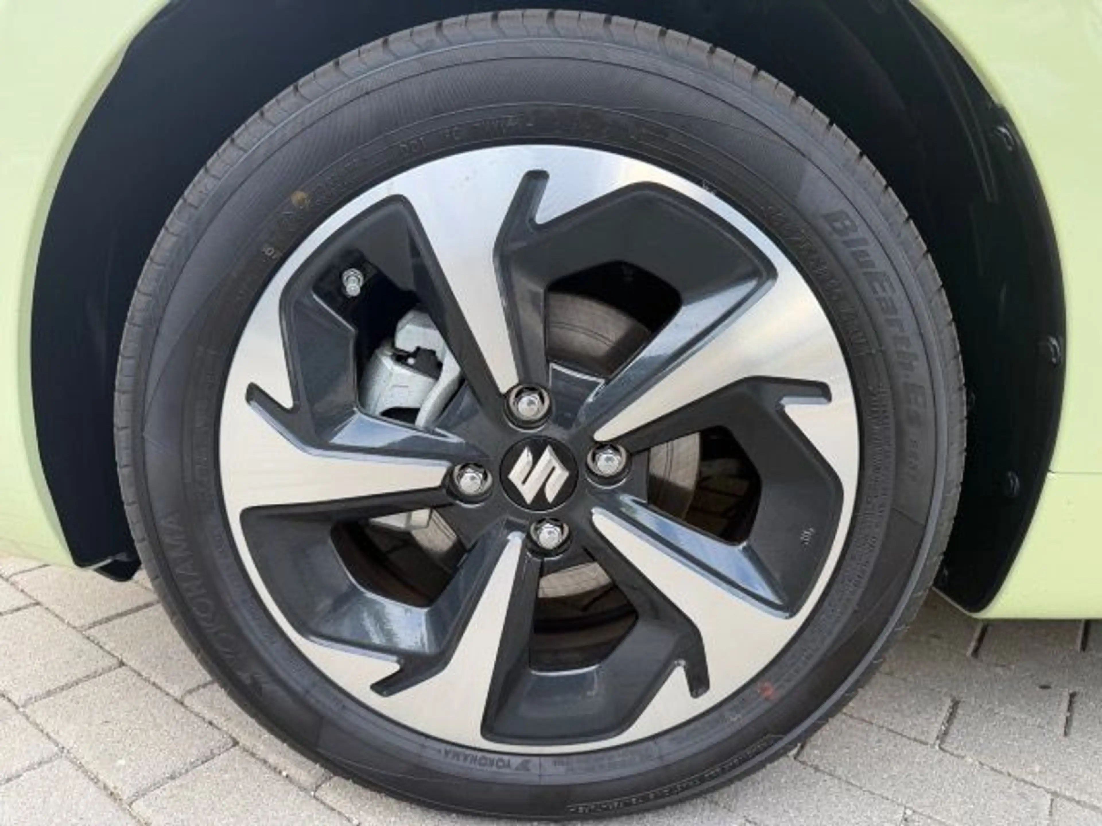 Suzuki Swift SWIFT COMFORT+ HYBRID — photo 11