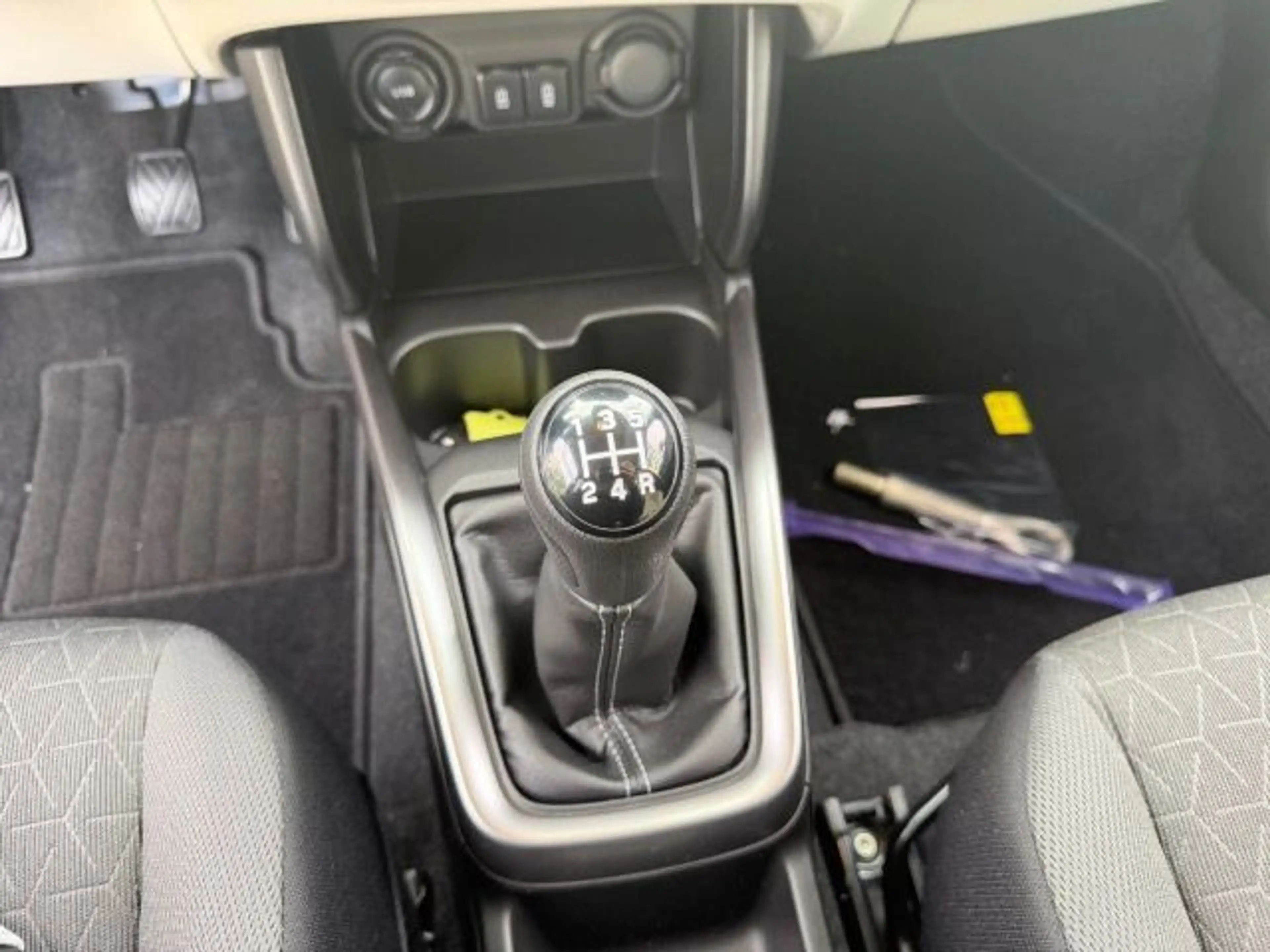 Suzuki Swift SWIFT COMFORT+ HYBRID — photo 20