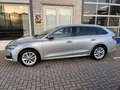 Skoda Octavia Combi 1.5 TSI MHEV Business Edition / AUTOMAAT/ EL Zilver - thumbnail 2