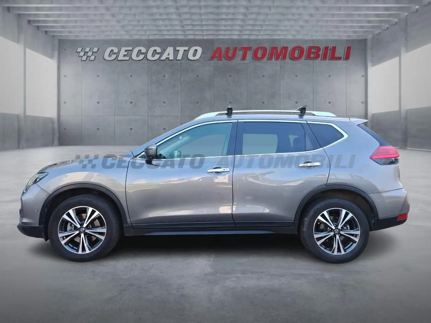 Nissan X-Trail X-Trail 2.0 dci N-Connecta 4wd 7p.ti xtronic Grau - 2
