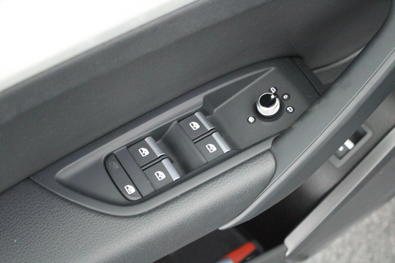 Audi Q5 35 TDI 163pk quattro 2x S-Line Led Navigatie — photo 12