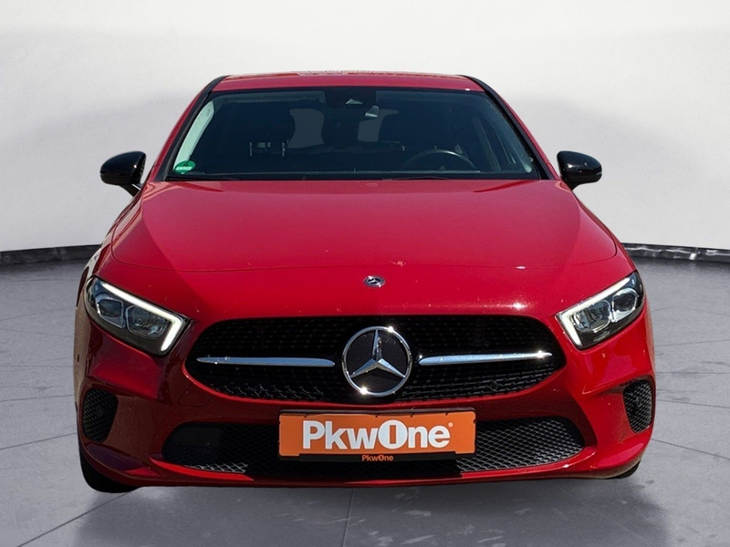 Mercedes-Benz A 180 TEMPOMAT*NAVI*KLIMA*SHZ*LHZ*KAMERA*PDC — photo 9