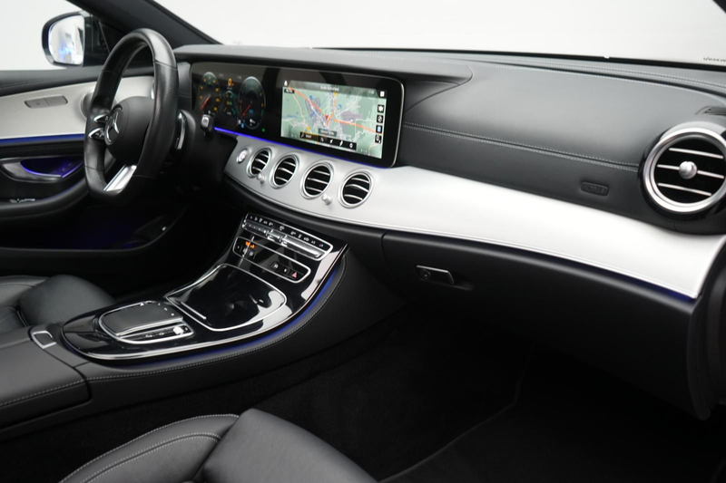Mercedes-Benz E 300 de T 9G-Tronic  AMG Line AHK/Leder/HUD — photo 7