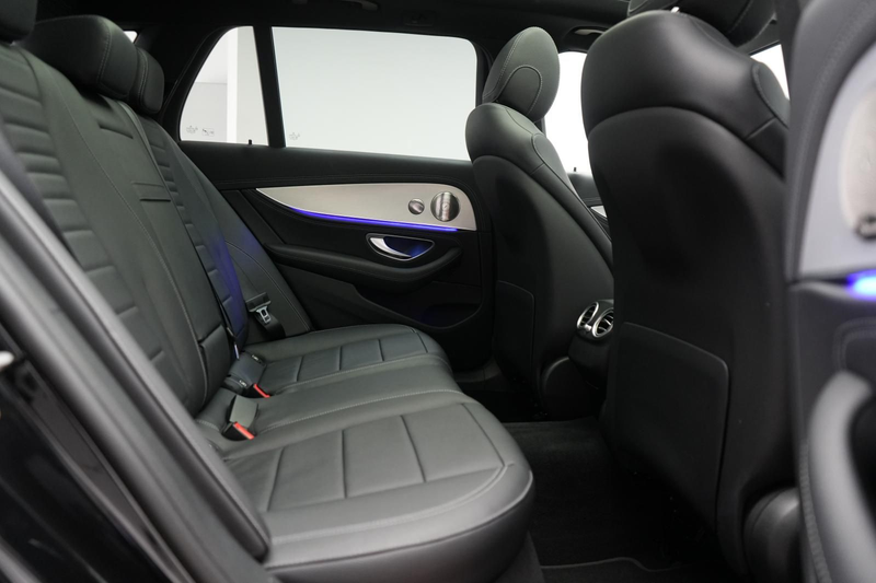 Mercedes-Benz E 300 de T 9G-Tronic  AMG Line AHK/Leder/HUD — photo 8