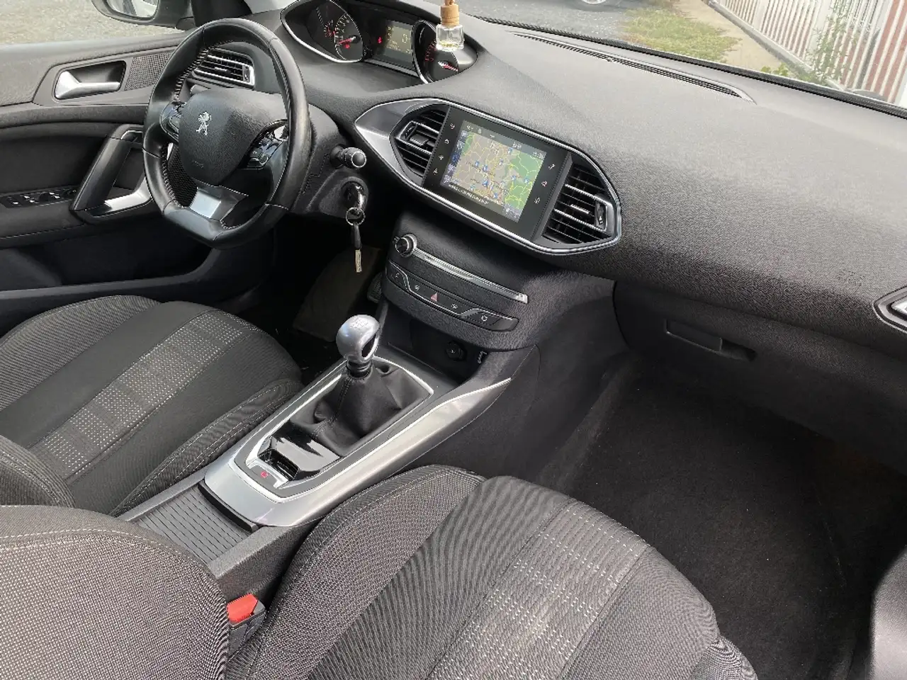 Peugeot 308 308 — photo 6