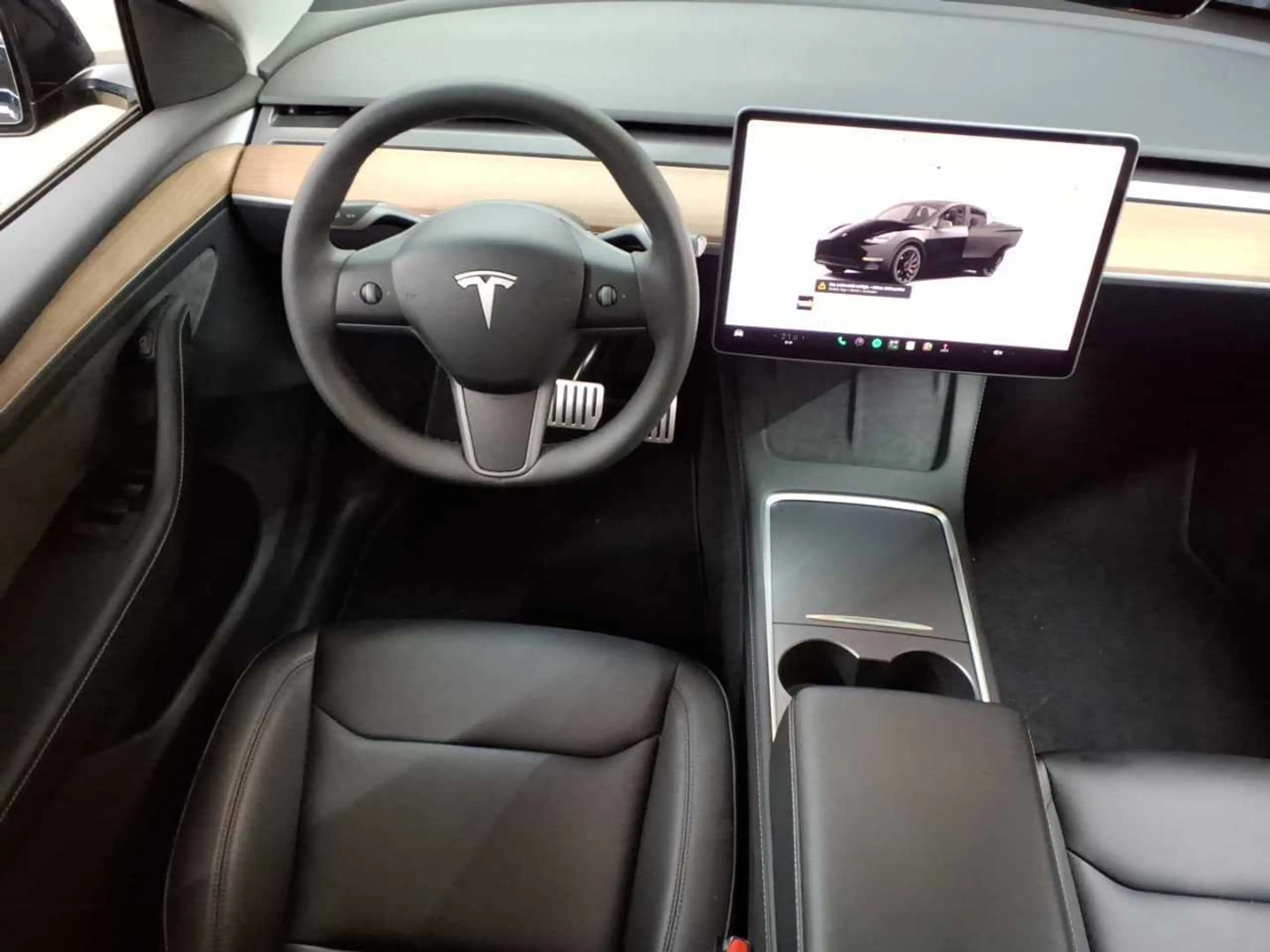 Tesla Model Y Performance Dual Motor AWD — photo 10