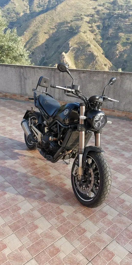 Benelli Leoncino Nero - 1