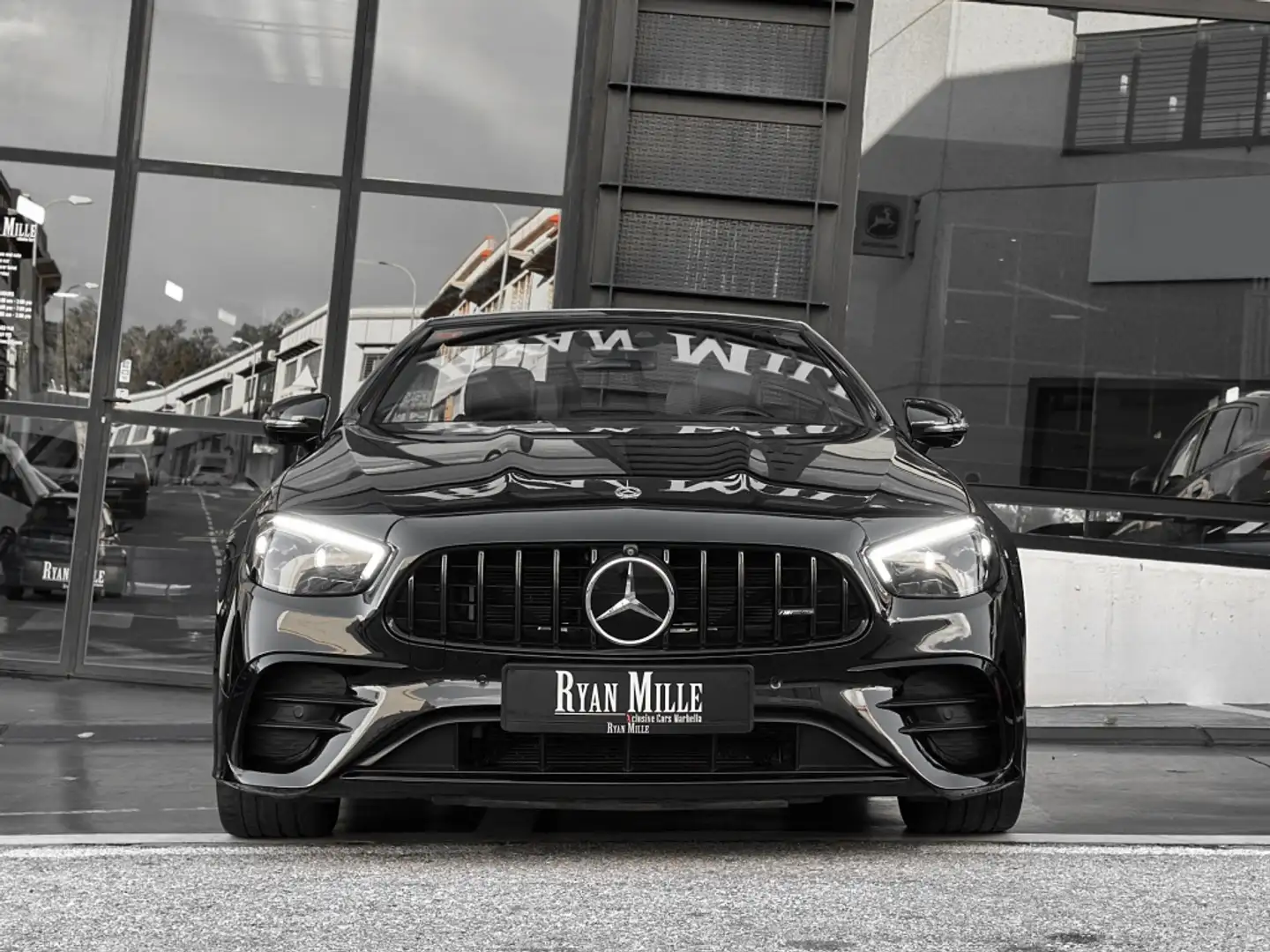 Mercedes-Benz E 53 AMG Cabrio 4Matic+ Speedshift TCT 9G Negro - 2