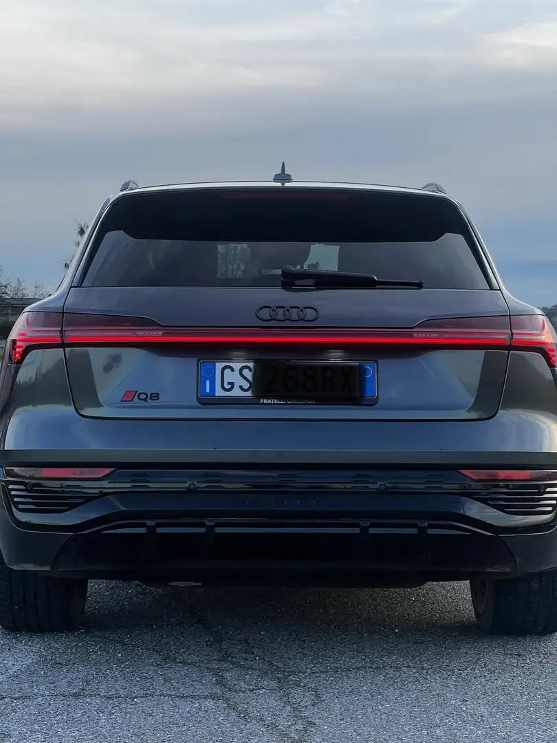 Audi SQ8 e-tron Audi Q8 e-tron 55 quattro sline 408cv - 1