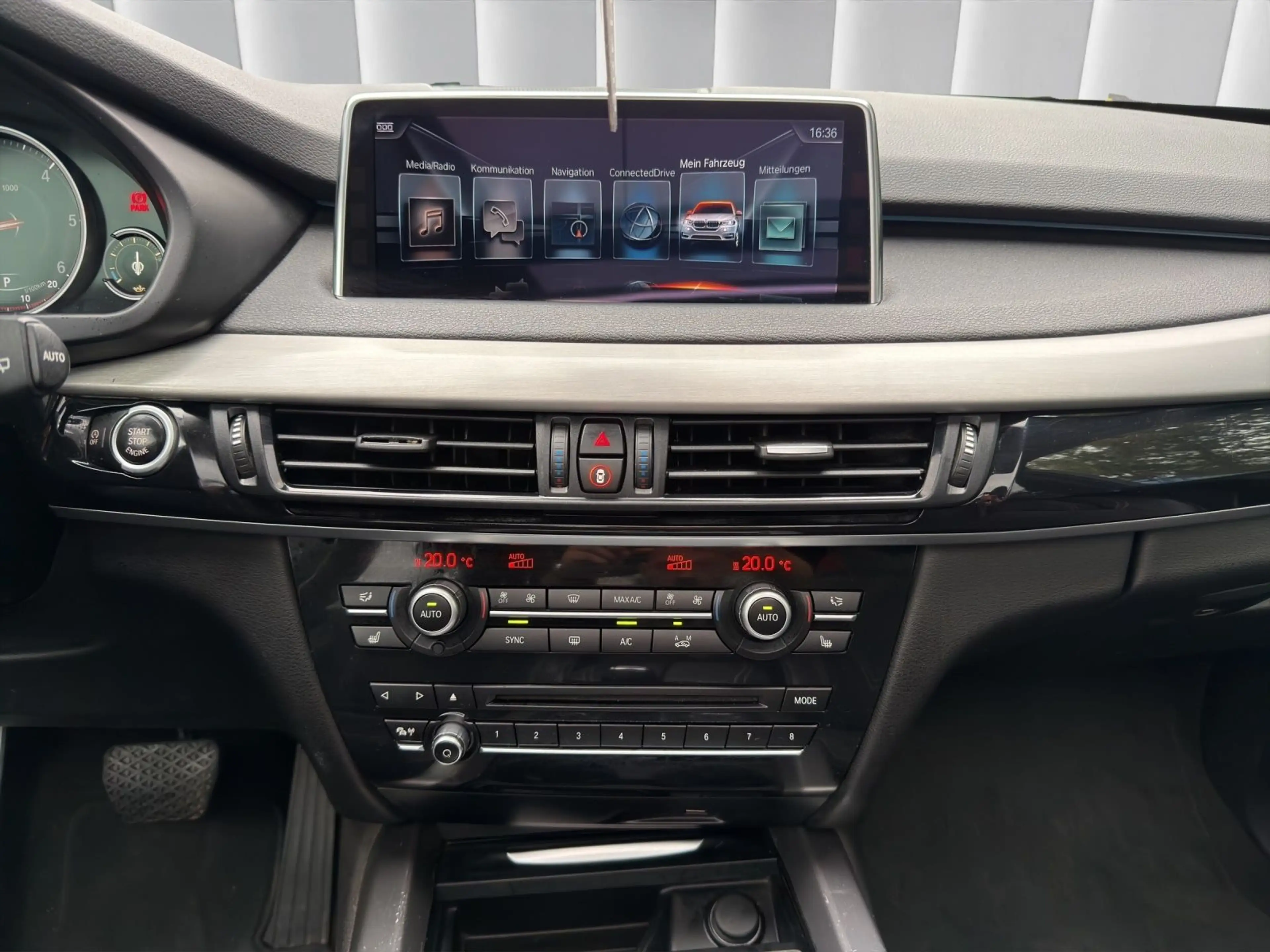 BMW X5 xDrive 30d M-Sport *Garantie*Finanzierung* — photo 14