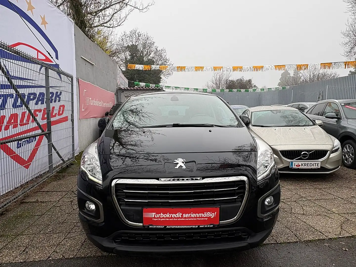 Peugeot 3008 1,6 HDi 115 FAP Professional Line/PANO/WENIG KM... Black - 2