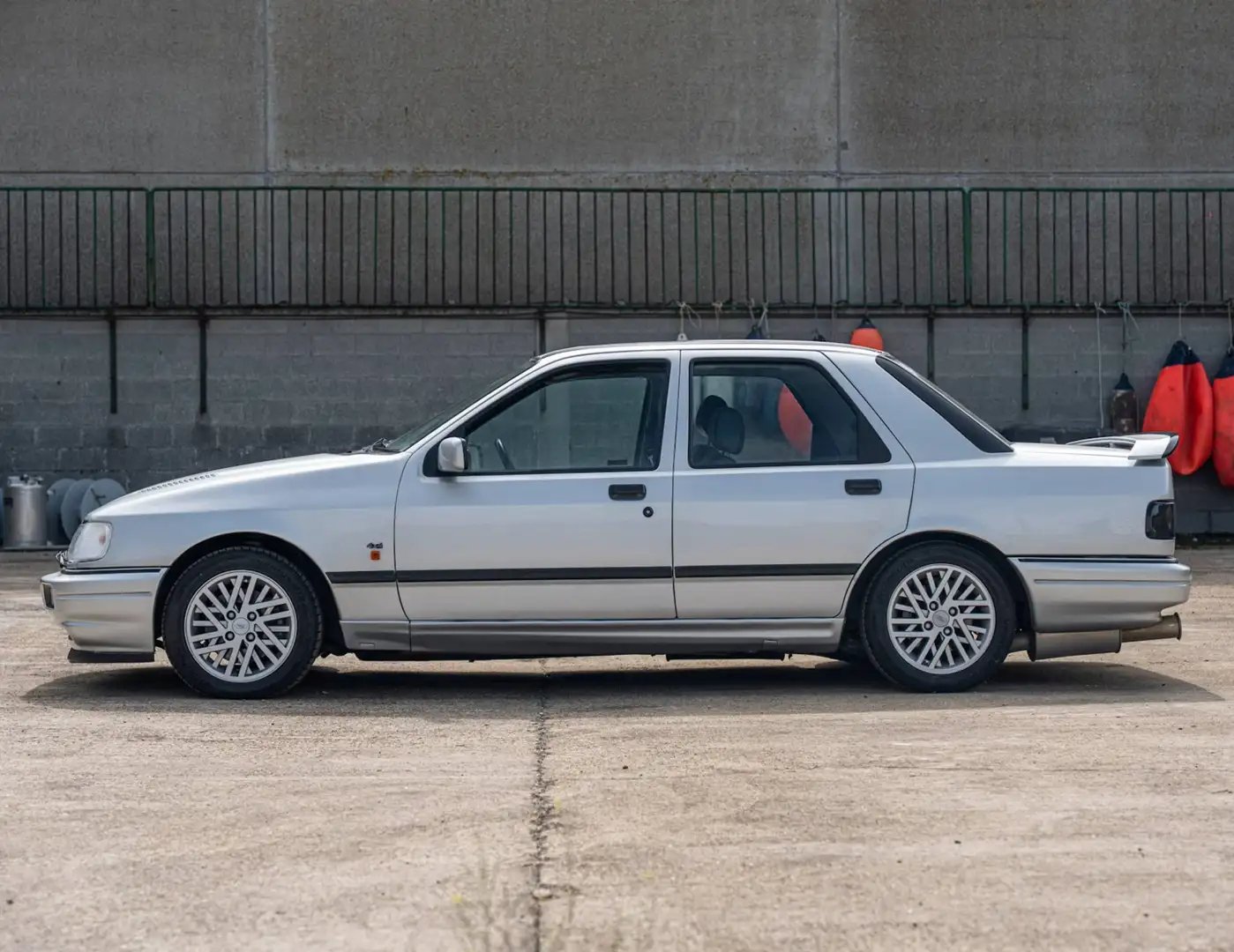 Ford Sierra Sierra Cosworth 16V 4x4 Silber - 2