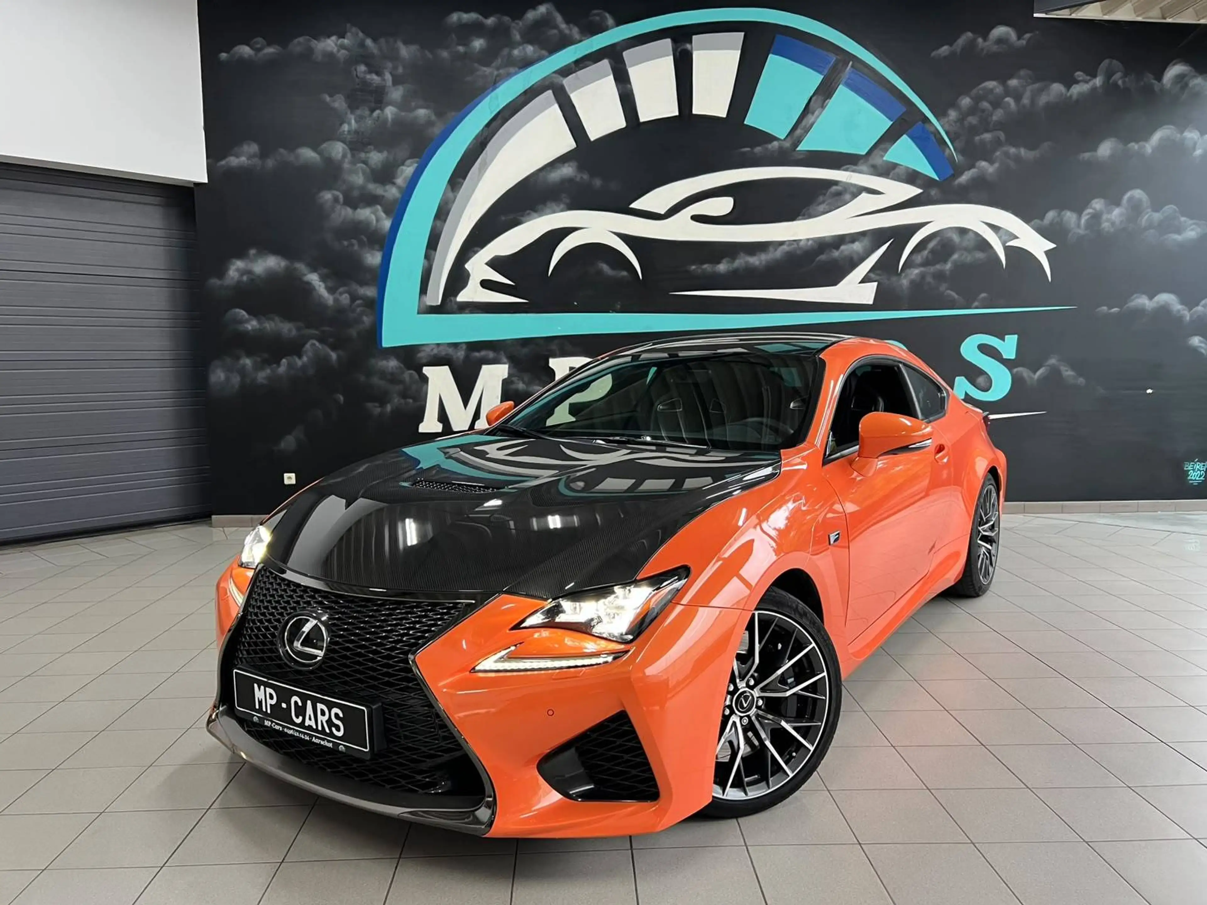 Lexus RC F RC F 5.0i V8 — photo 4