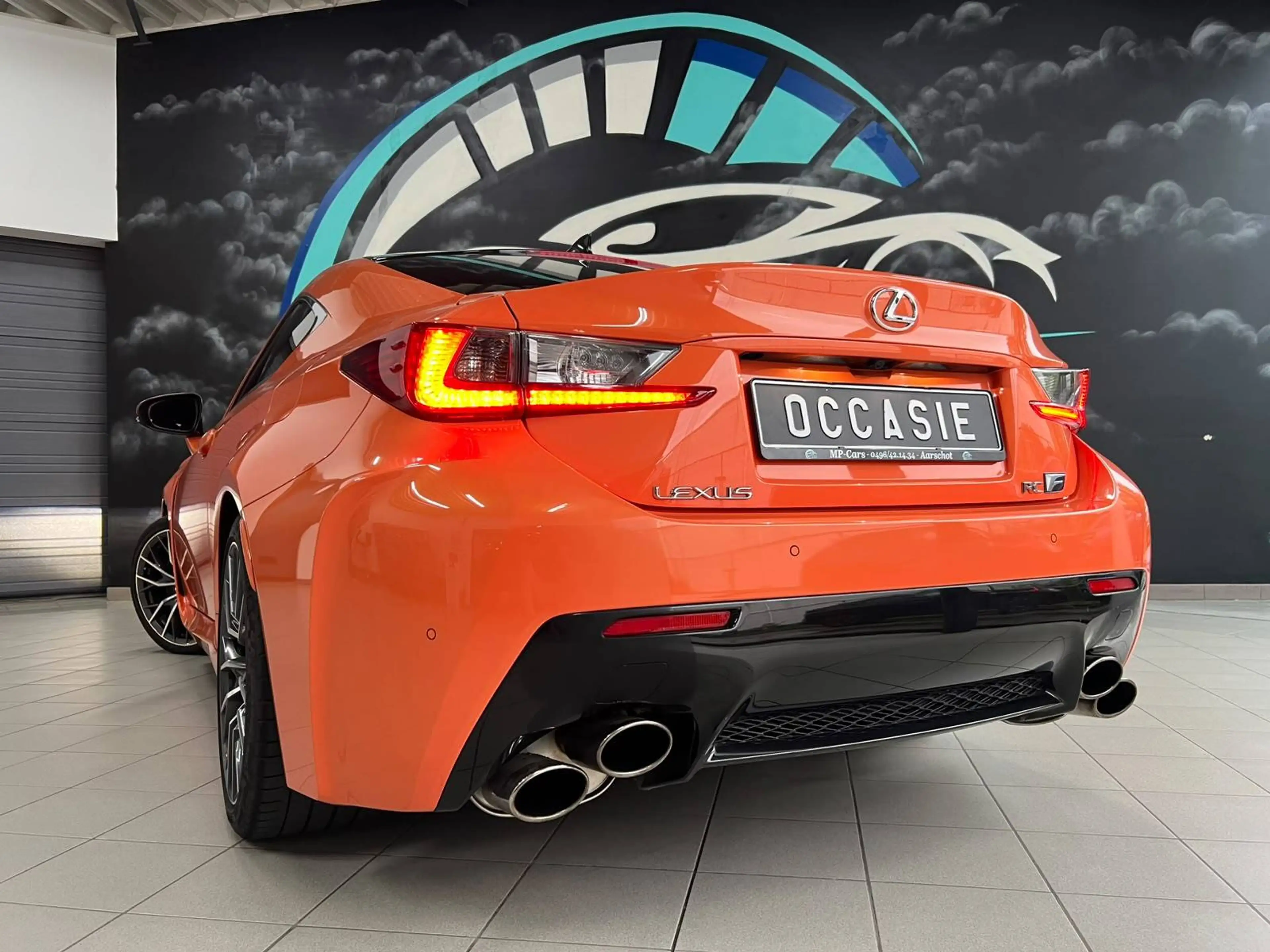 Lexus RC F RC F 5.0i V8 — photo 8