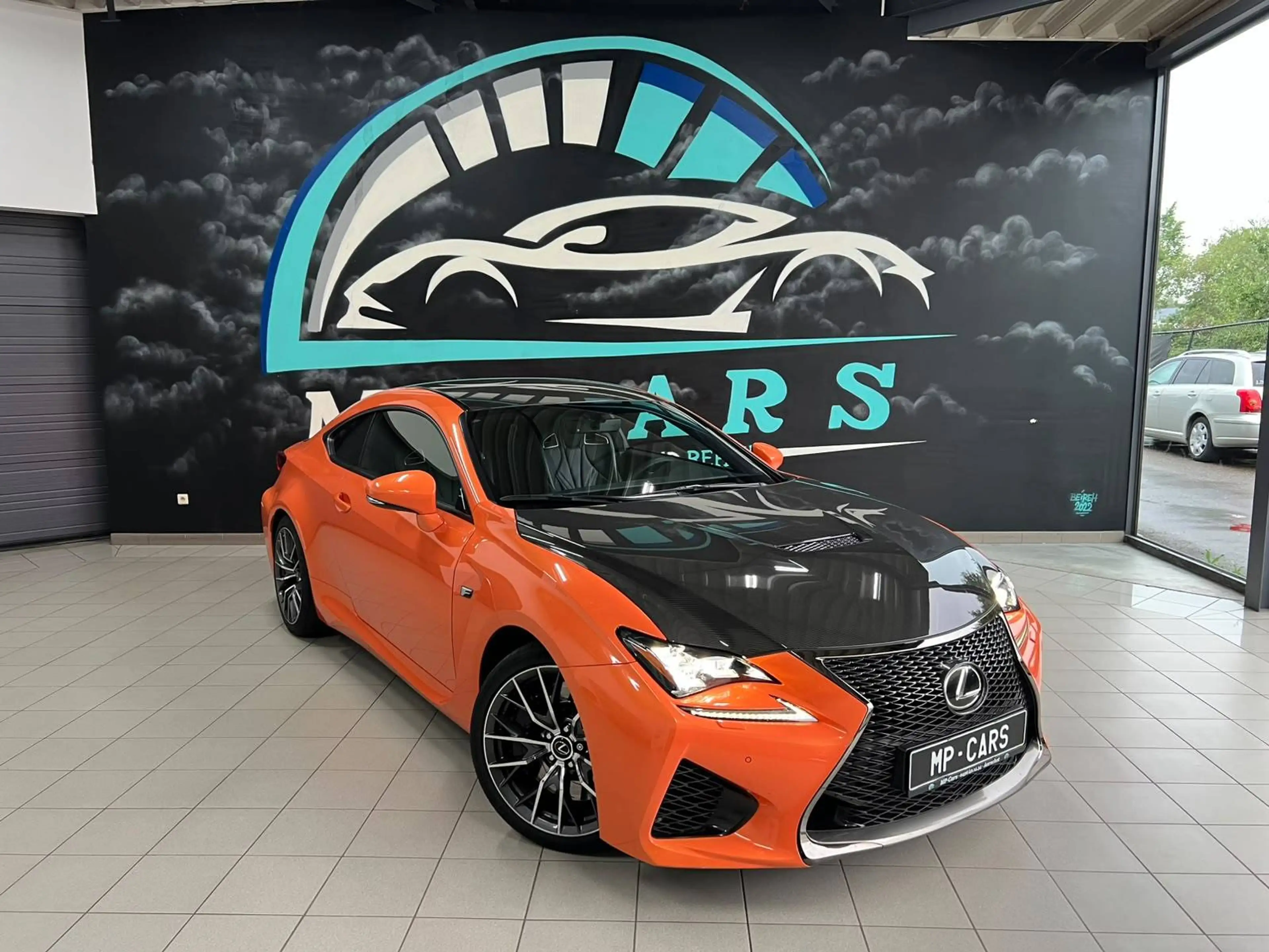 Lexus RC F RC F 5.0i V8 — photo 2