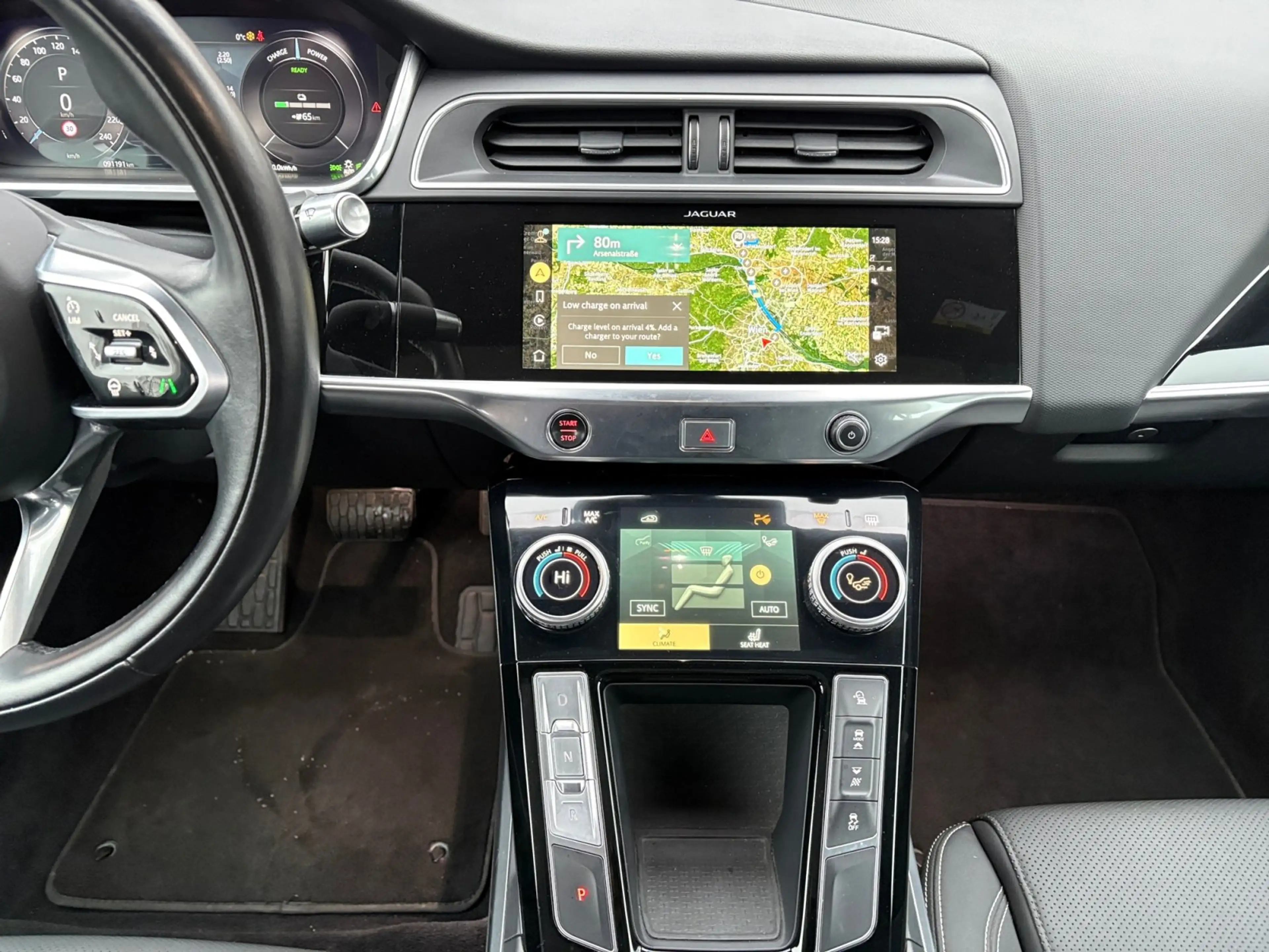 Jaguar I-Pace S — photo 12