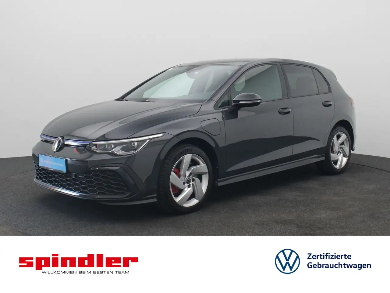 Volkswagen Golf VIII GTE 1.4 eHybrid DSG / CarPlay, LED+