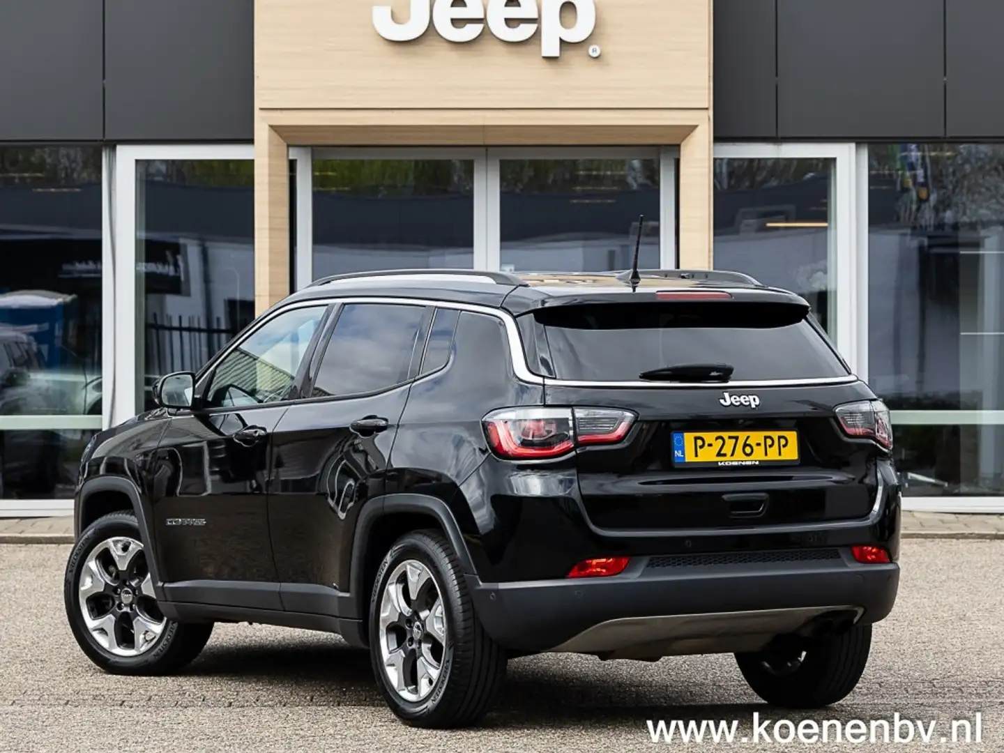 Jeep Compass 1.4 M.AIR LIMITED 140PK Navi/Half leer/ 18LM Zwart - 2