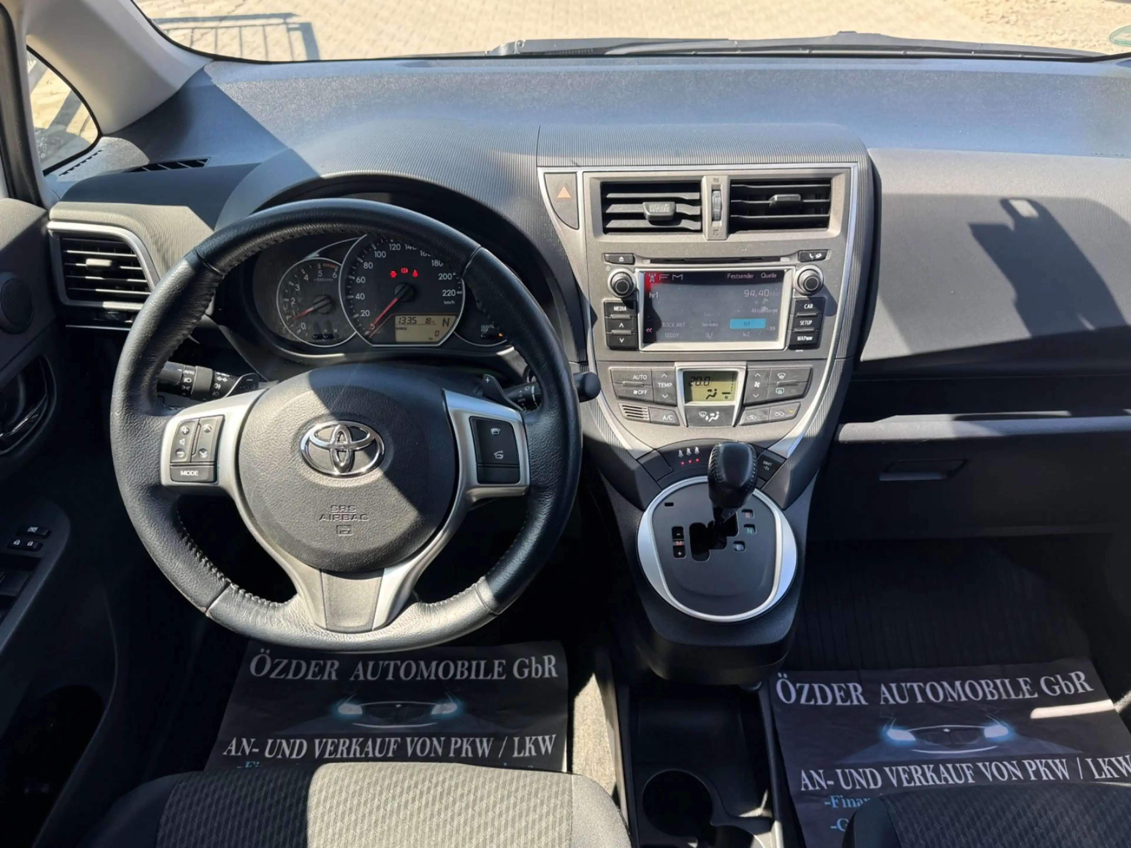 Toyota Verso-S 1.4 D Club+Finanzierung+Garantie — photo 12