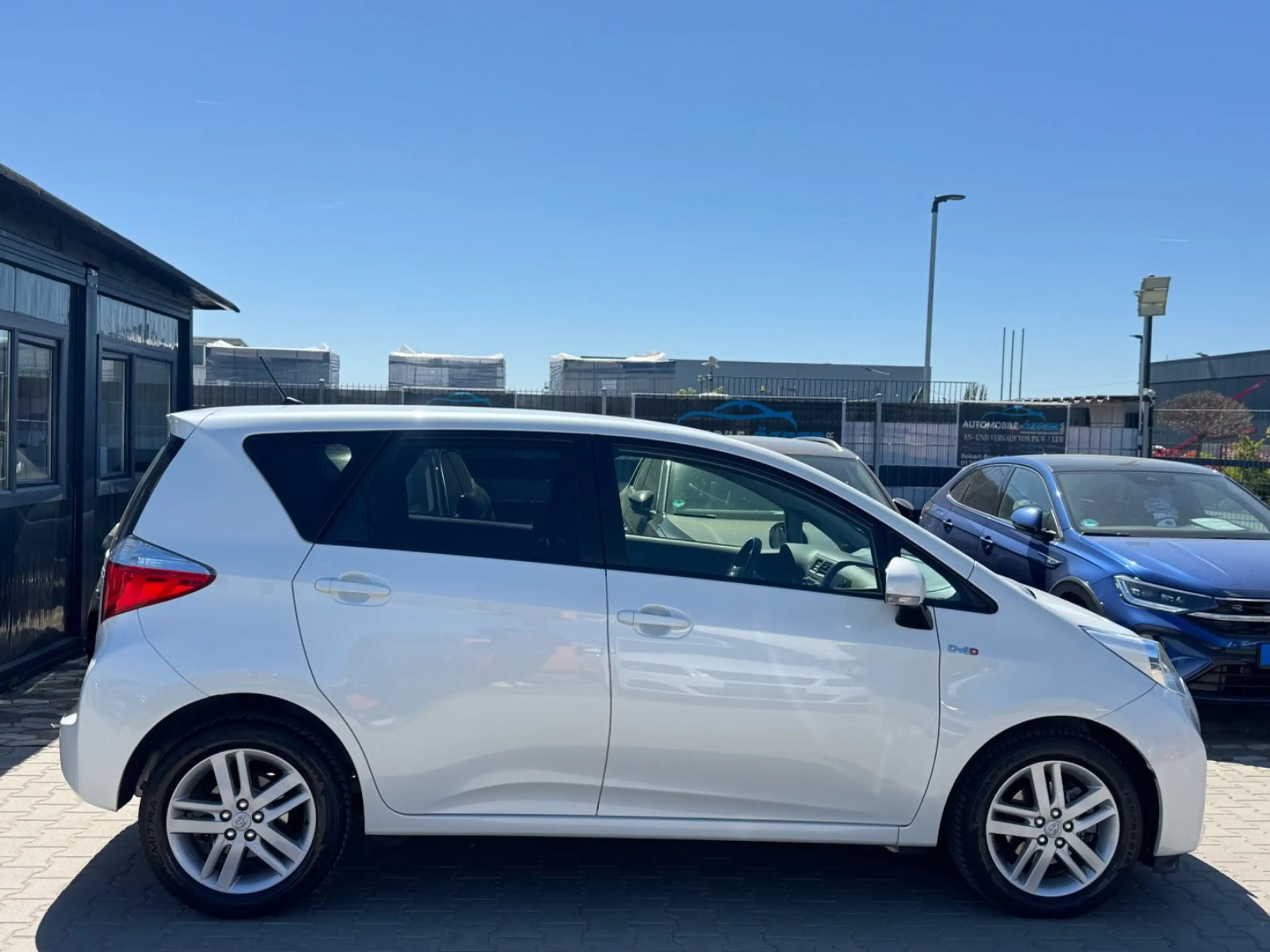 Toyota Verso-S 1.4 D Club+Finanzierung+Garantie — photo 9