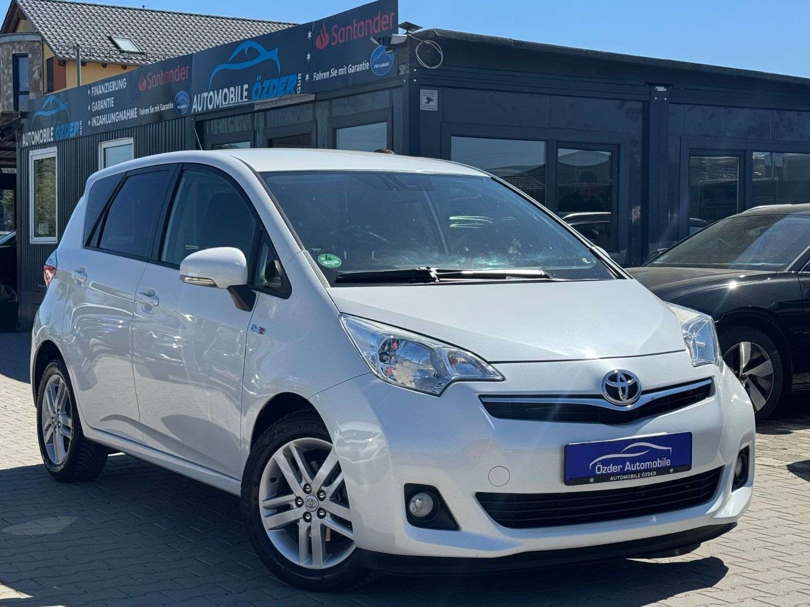 Second hand Toyota Verso 1.4 s