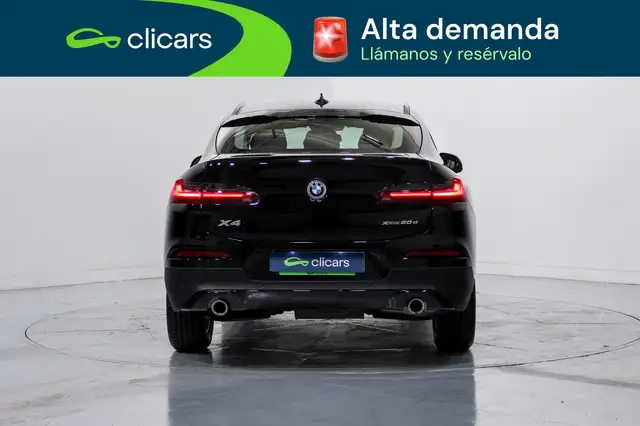 BMW X4 view 4