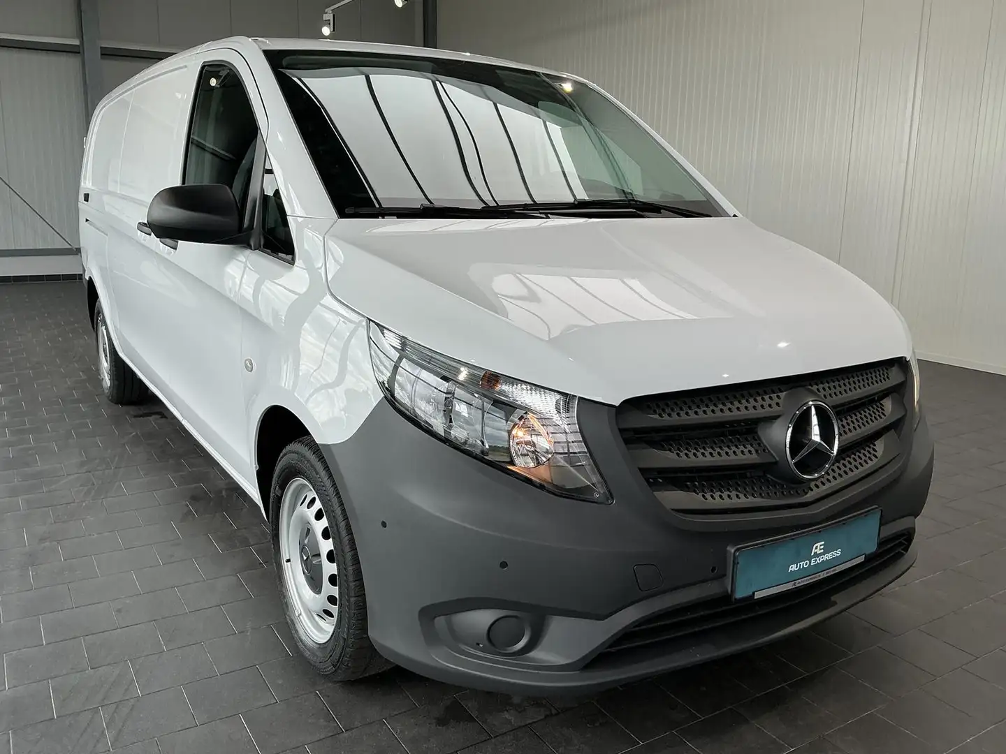 Mercedes-Benz Vito 116 extralang+Kamera+Kilma+Automatik+Navi Bianco - 2