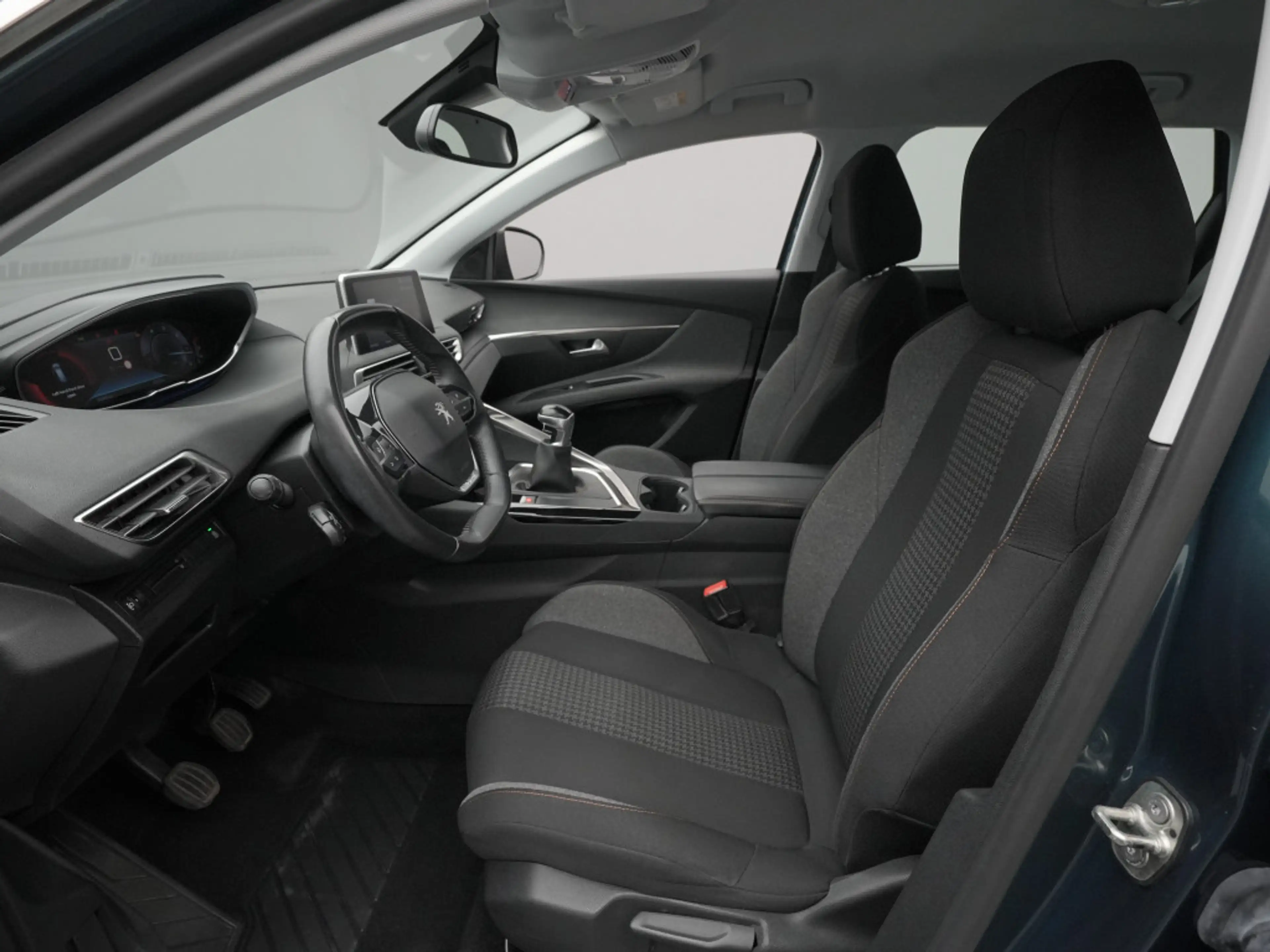 Peugeot 5008 Active 130PS/7-Sitze/City-P./Kinder-P. — photo 9