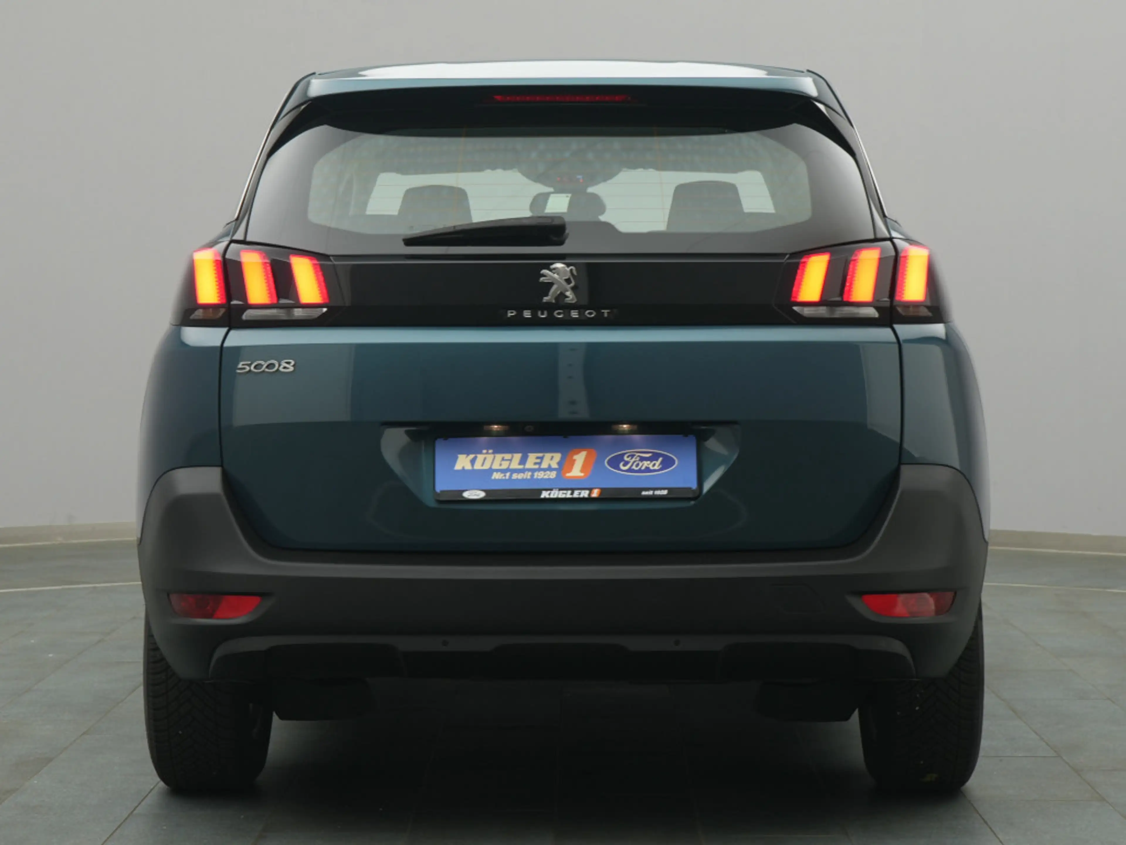 Peugeot 5008 Active 130PS/7-Sitze/City-P./Kinder-P. — photo 7
