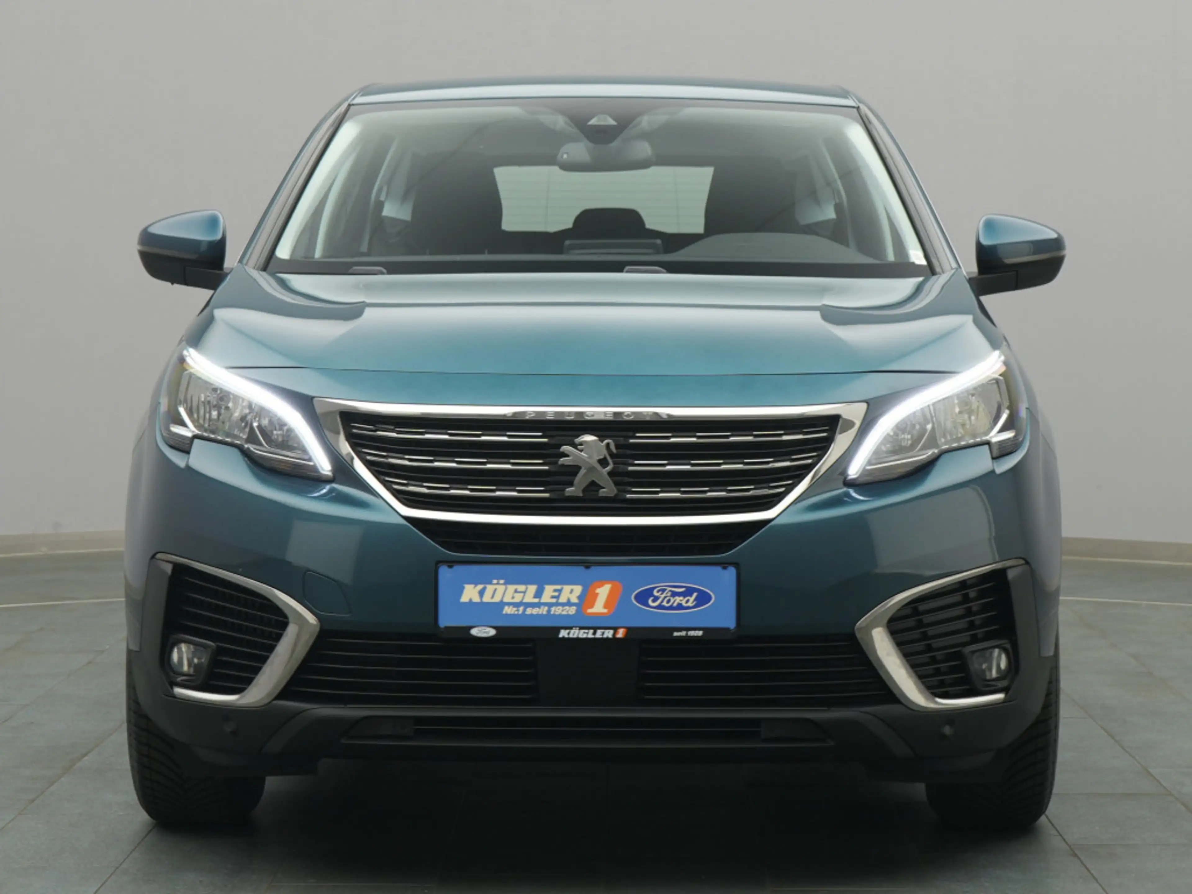 Peugeot 5008 Active 130PS/7-Sitze/City-P./Kinder-P. — photo 6
