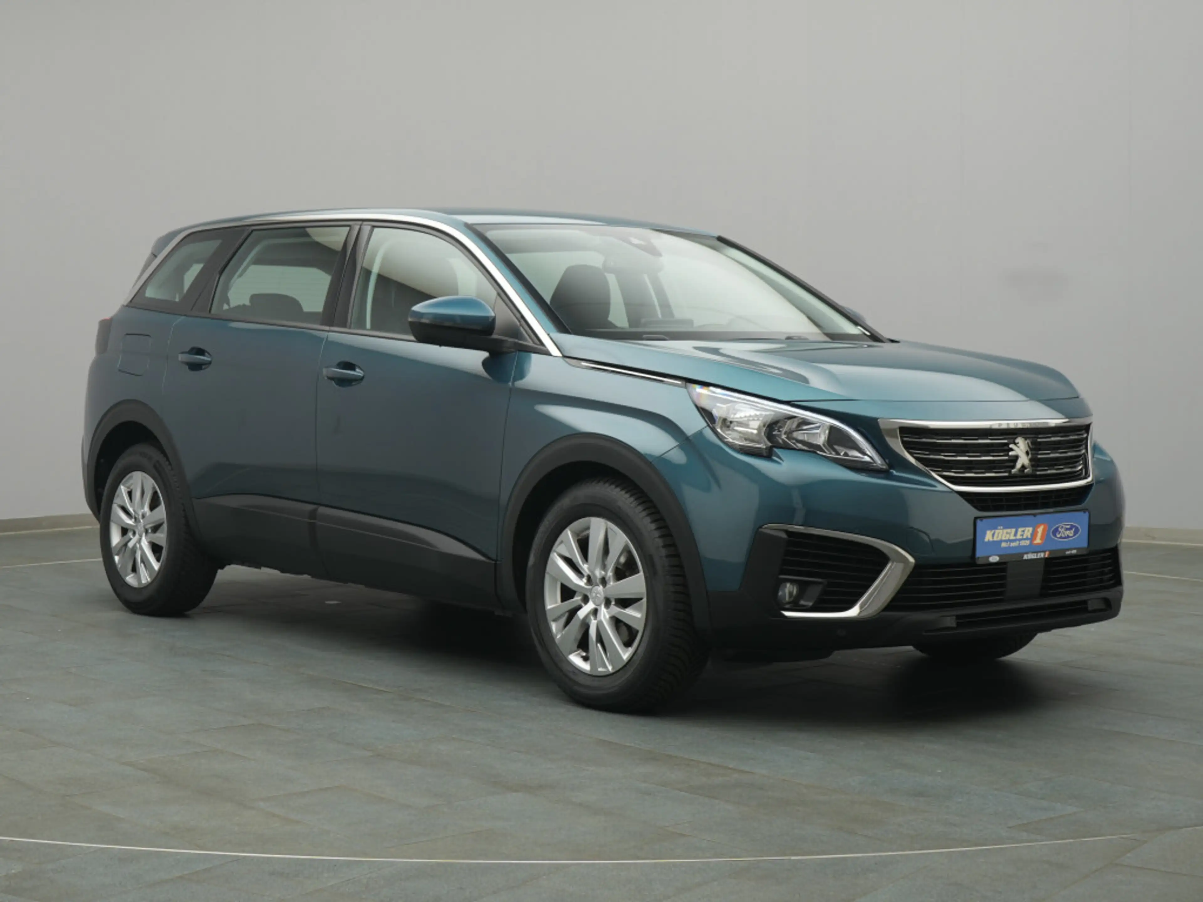 Peugeot 5008 Active 130PS/7-Sitze/City-P./Kinder-P. — photo 5
