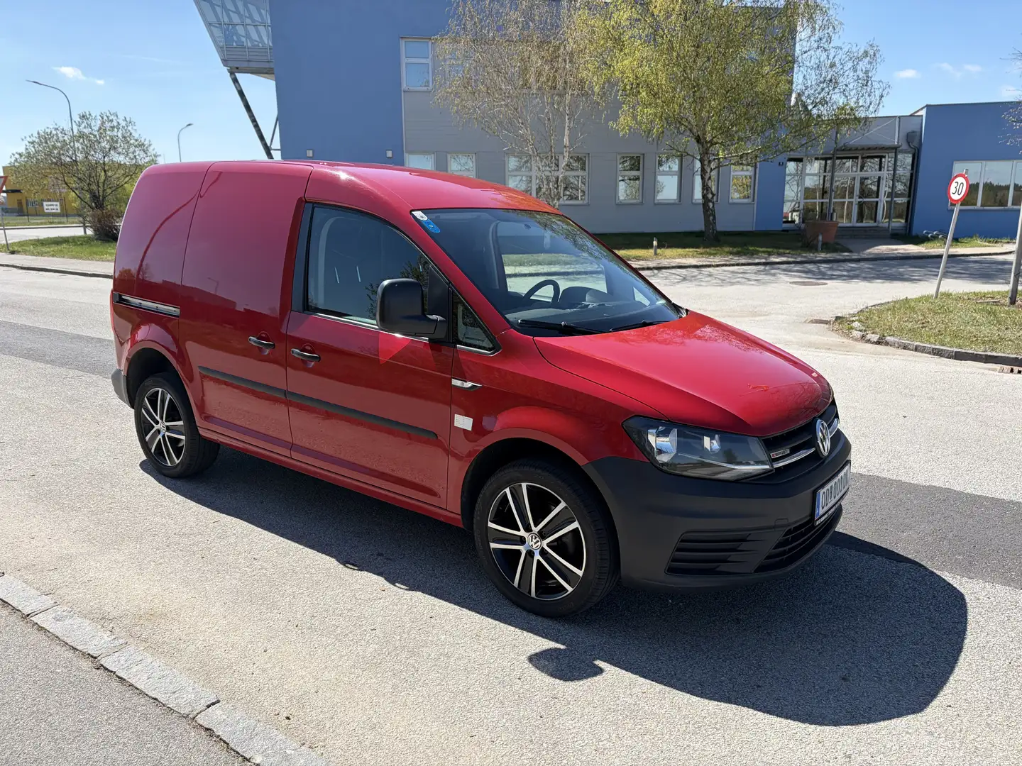 Volkswagen Caddy 2,0 TDI DPF 4MOTION - 1