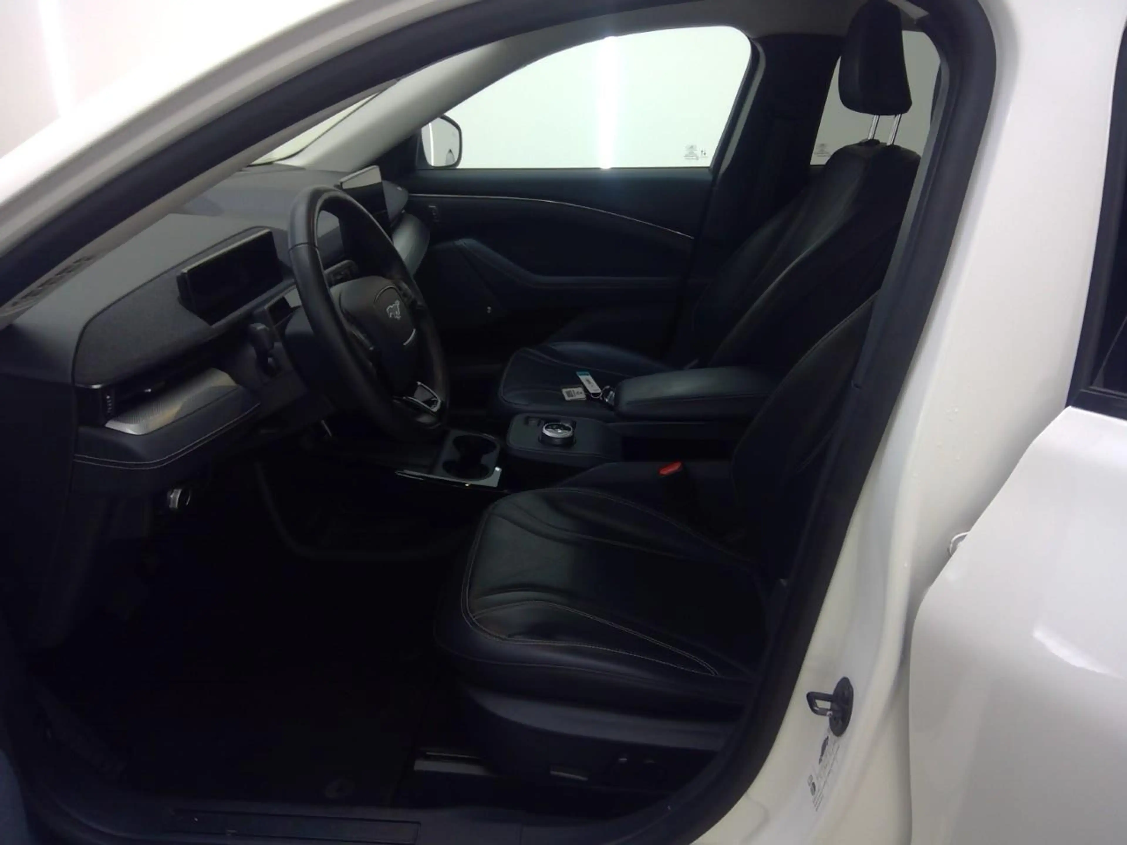 Ford Mustang Mach-E 75kWh RWD 269PK 93,5% SoH [ PANORAMADAK+TECH PACK — photo 8
