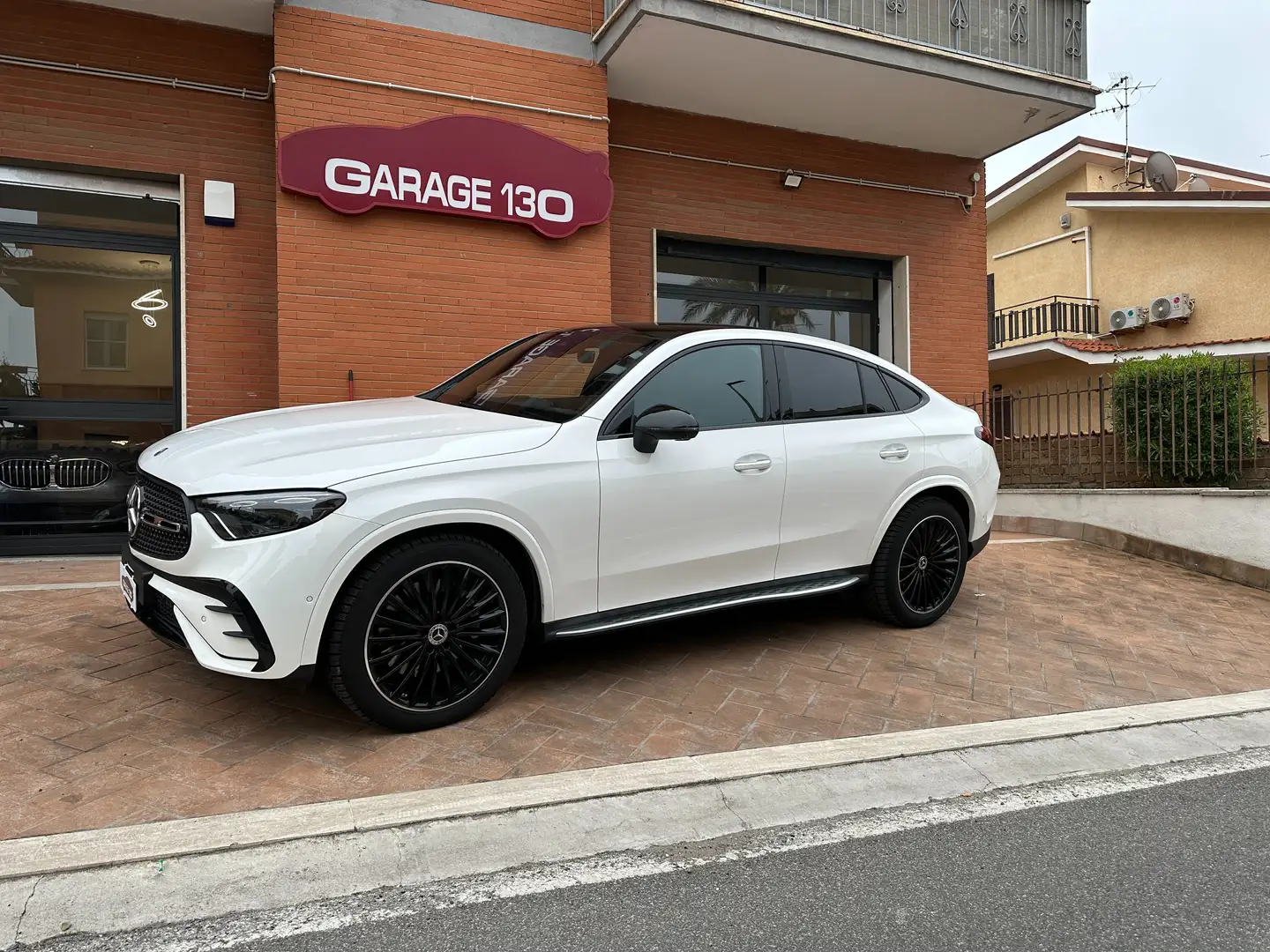 Mercedes-Benz 300 GLC 300D Coupe - PREMIUM PLUS Alb - 2