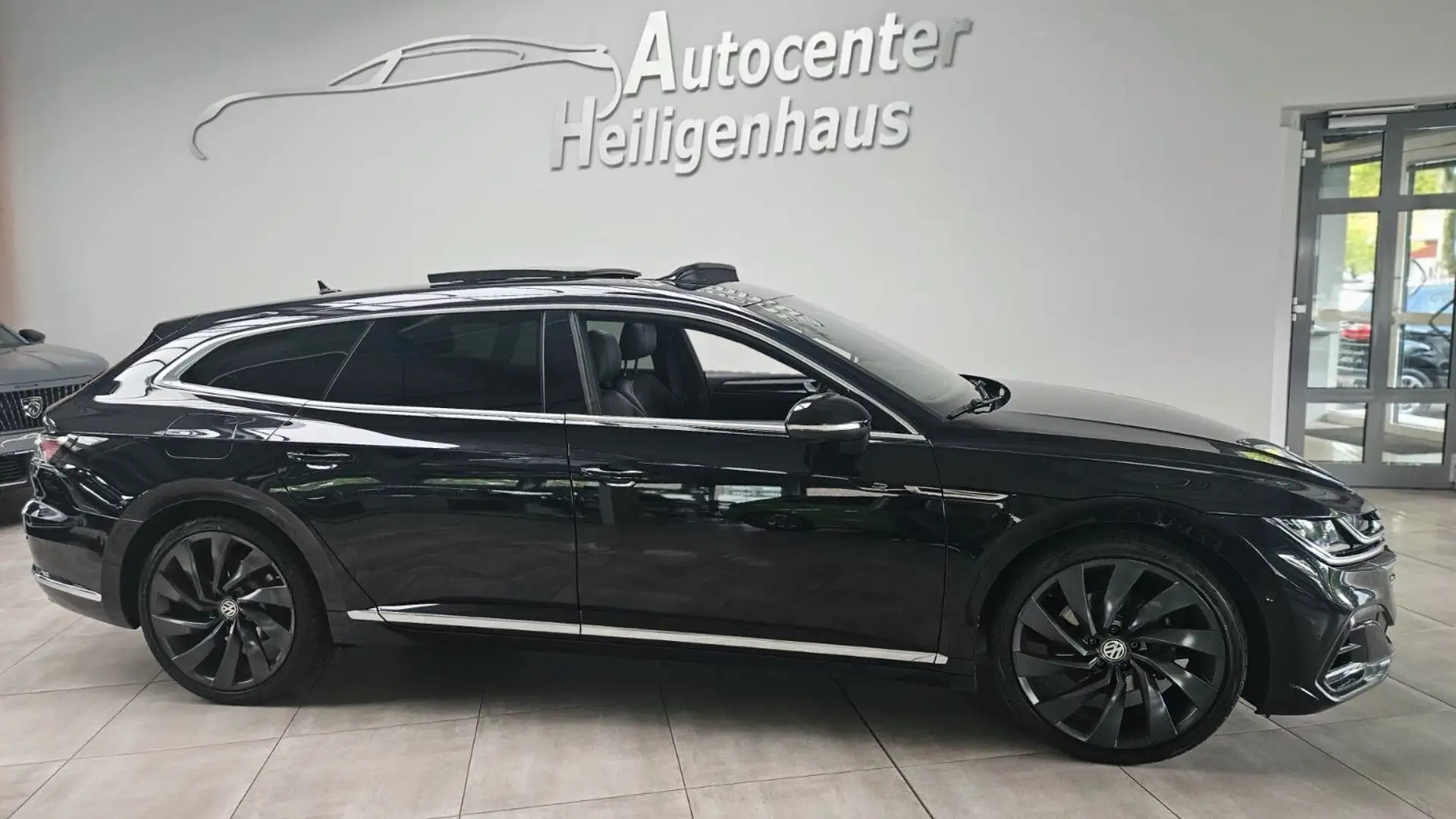 Volkswagen Arteon SB R-Line DCC ACC Pano 360°-Kamera Matrix Schwarz - 2