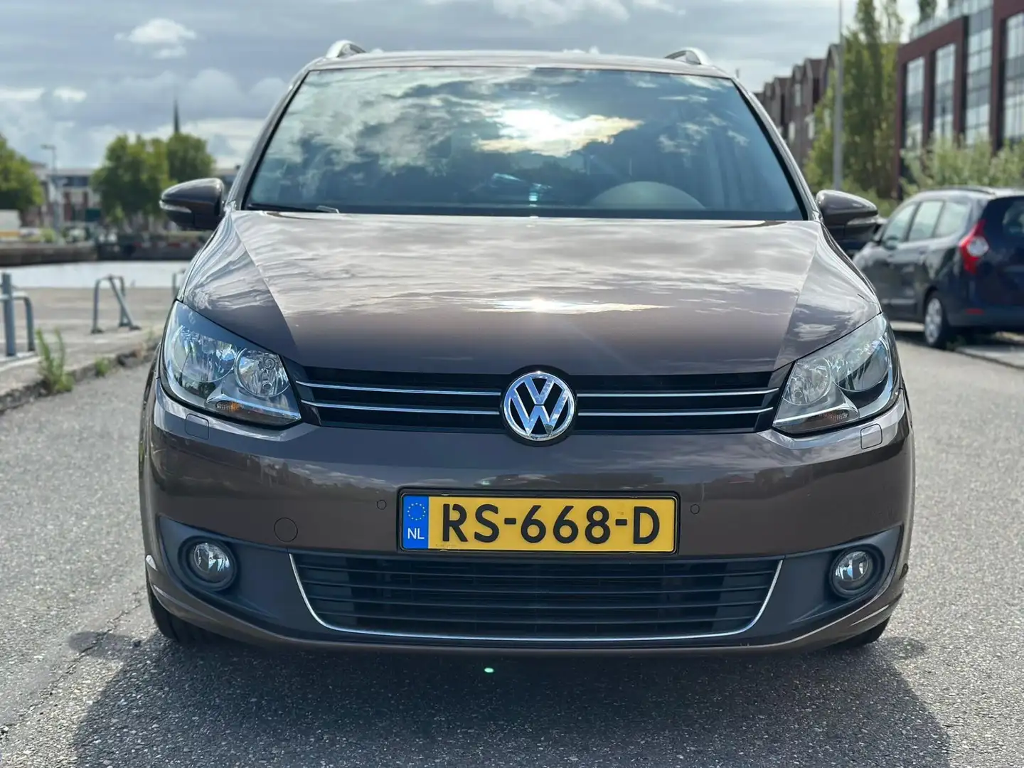 Volkswagen Touran 1.4 TSI Highline DSG CRUISE CLIMA PDC NAVI Bruin - 2