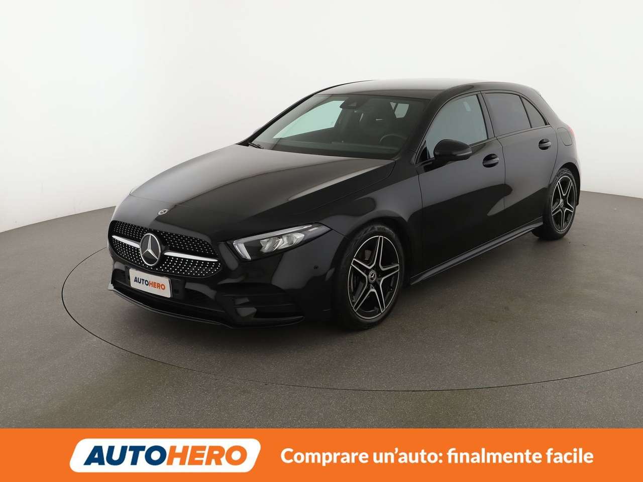 Mercedes-Benz A 180 A 180 d AMG Line
