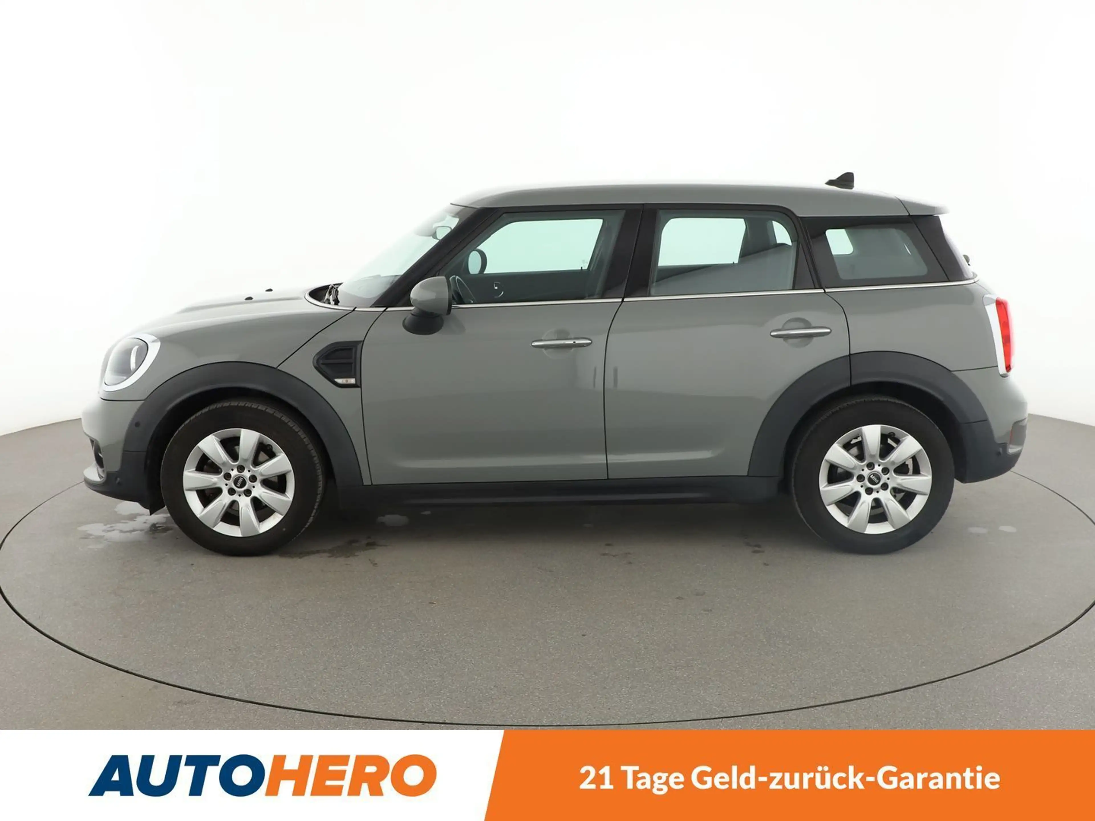 MINI One Countryman One*NAVI*PDC*LIM*ALU*KLIMA*SHZ* — photo 3