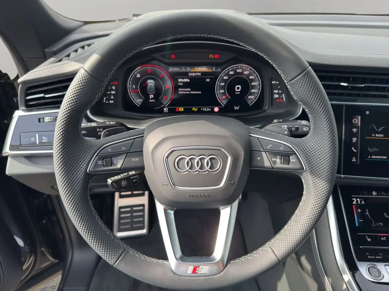 Audi Q8 SUV TDI quattro tiptronic+PANO+AHK+HEAD-UP 10