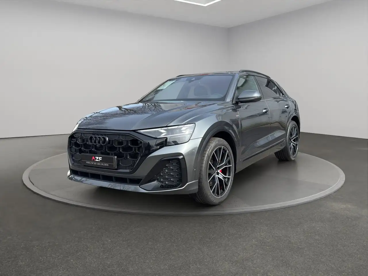 Audi Q8 SUV TDI quattro tiptronic+PANO+AHK+HEAD-UP 2