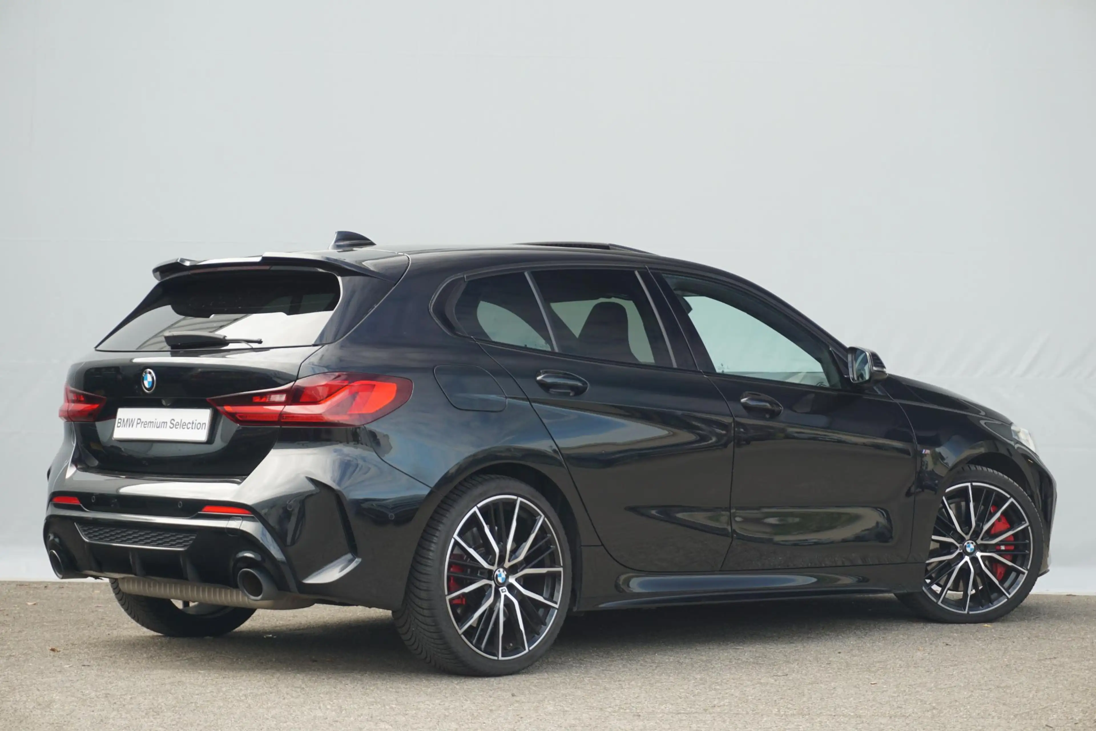 BMW 135 1-serie M135i xDrive | Schuif-kanteldak | Harman K — photo 2