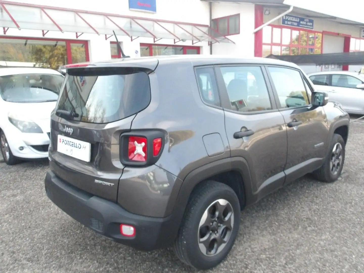 Jeep Renegade 2.0 Mjt 4WD SPORT EU6 UNIPROPRIETARIO Gris - 2