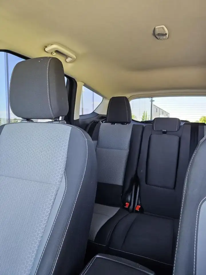Ford Escape снимка Ford Escape