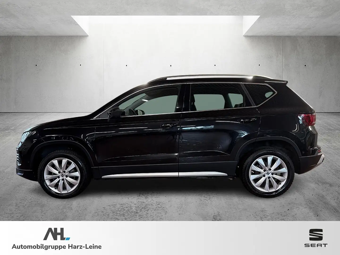 SEAT Ateca 1.5 TSI Xperience AHK LED ACC Navi DAB SHZ Schwarz - 2