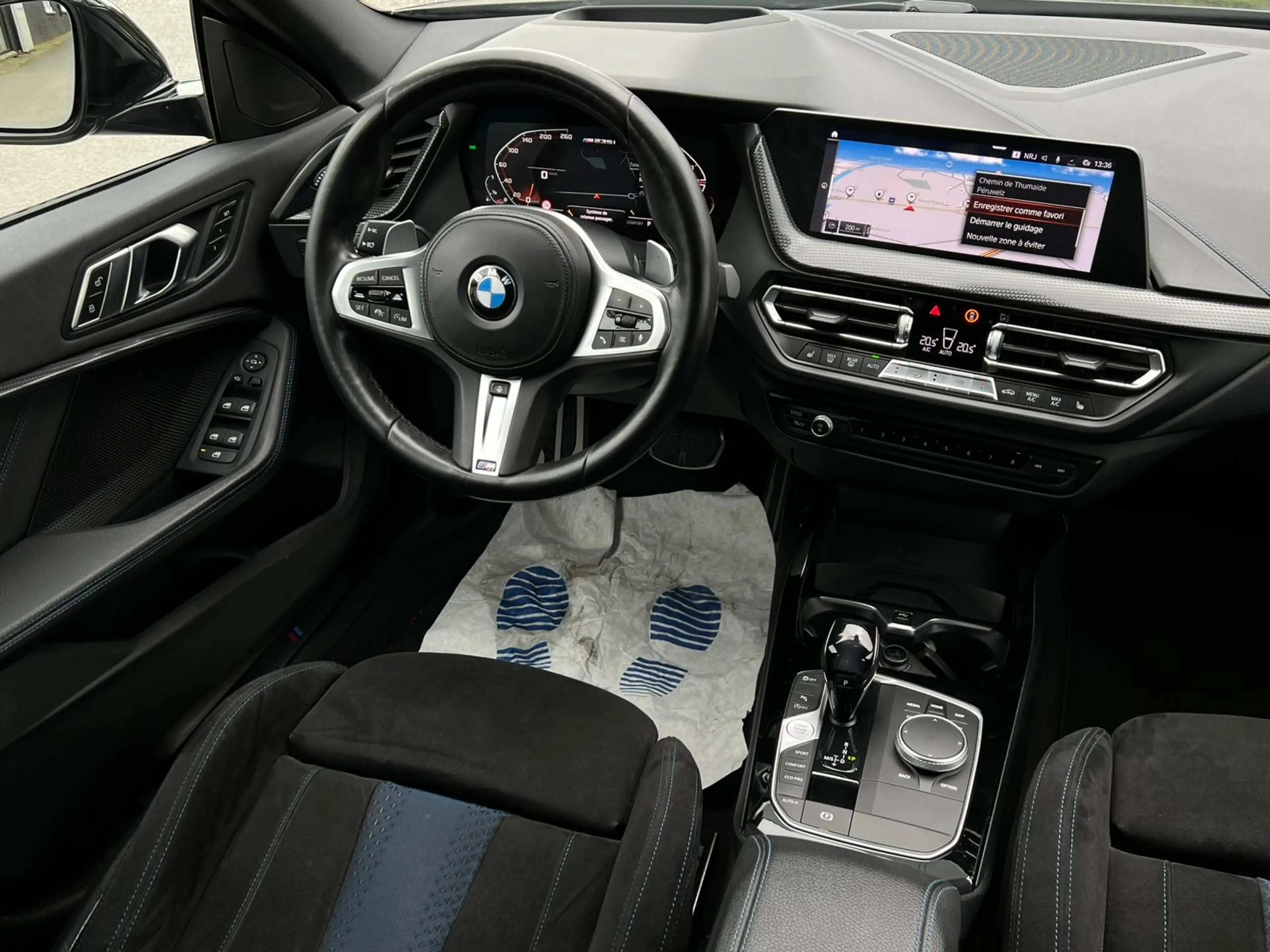 BMW 235 Gran Coupé M235iXAS NAVI/HEAD-UP/KEYLESS/CAMERA/Sièges SPORT/ACC/FULL LED — photo 9
