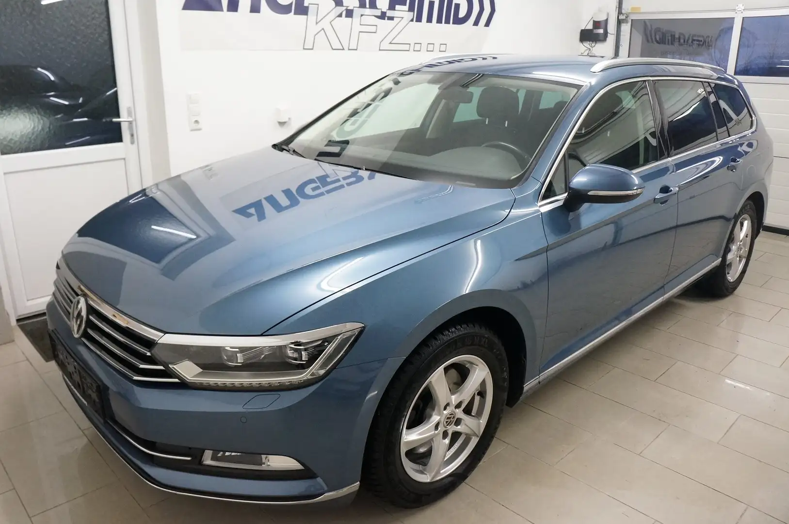 Volkswagen Passat Variant Highline 1.4 TSI BMT | ACC | LED | RFK | Alcantara Blau - 2