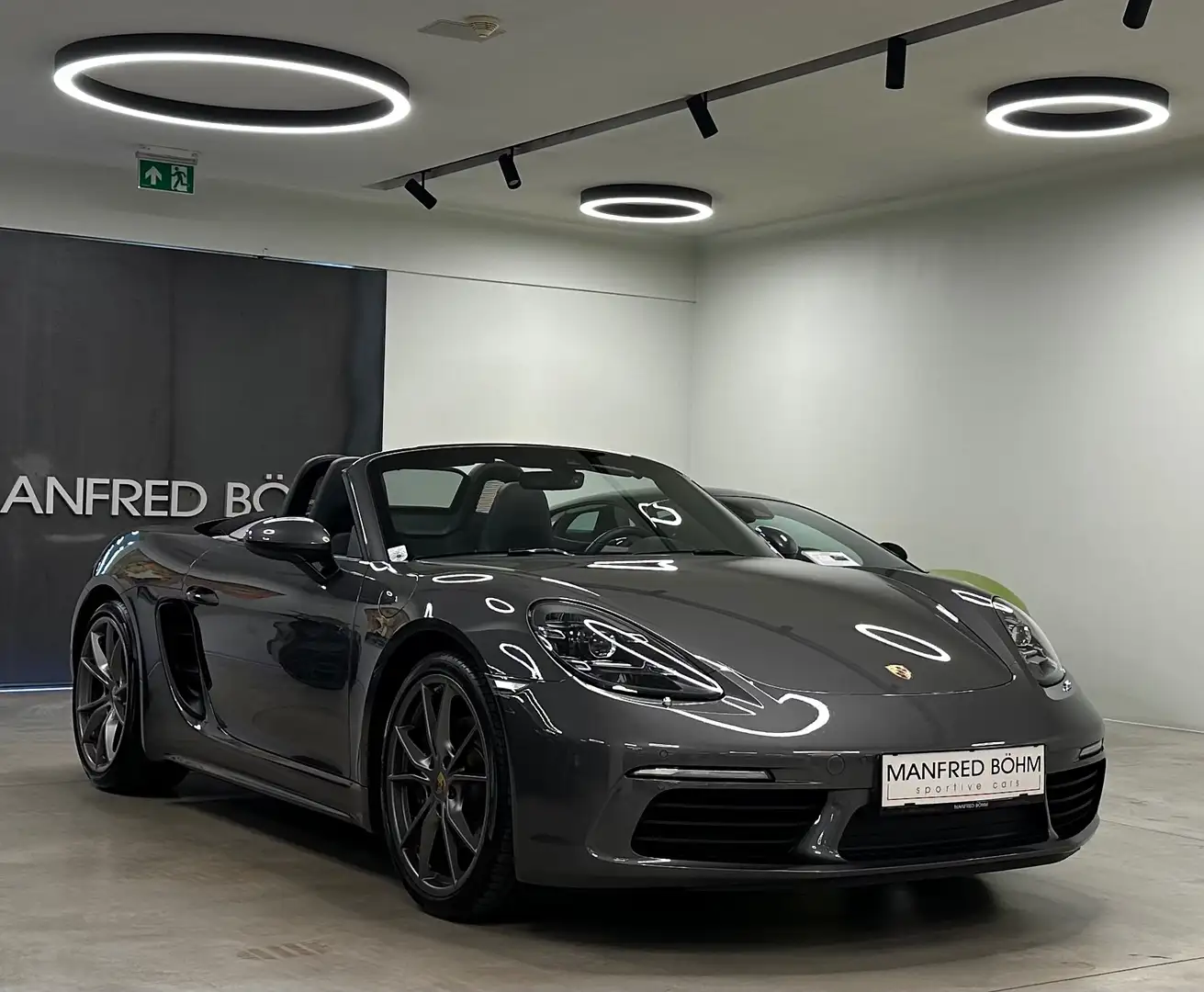 Porsche 718 Boxster Modell 718 - PDK Серый - 2