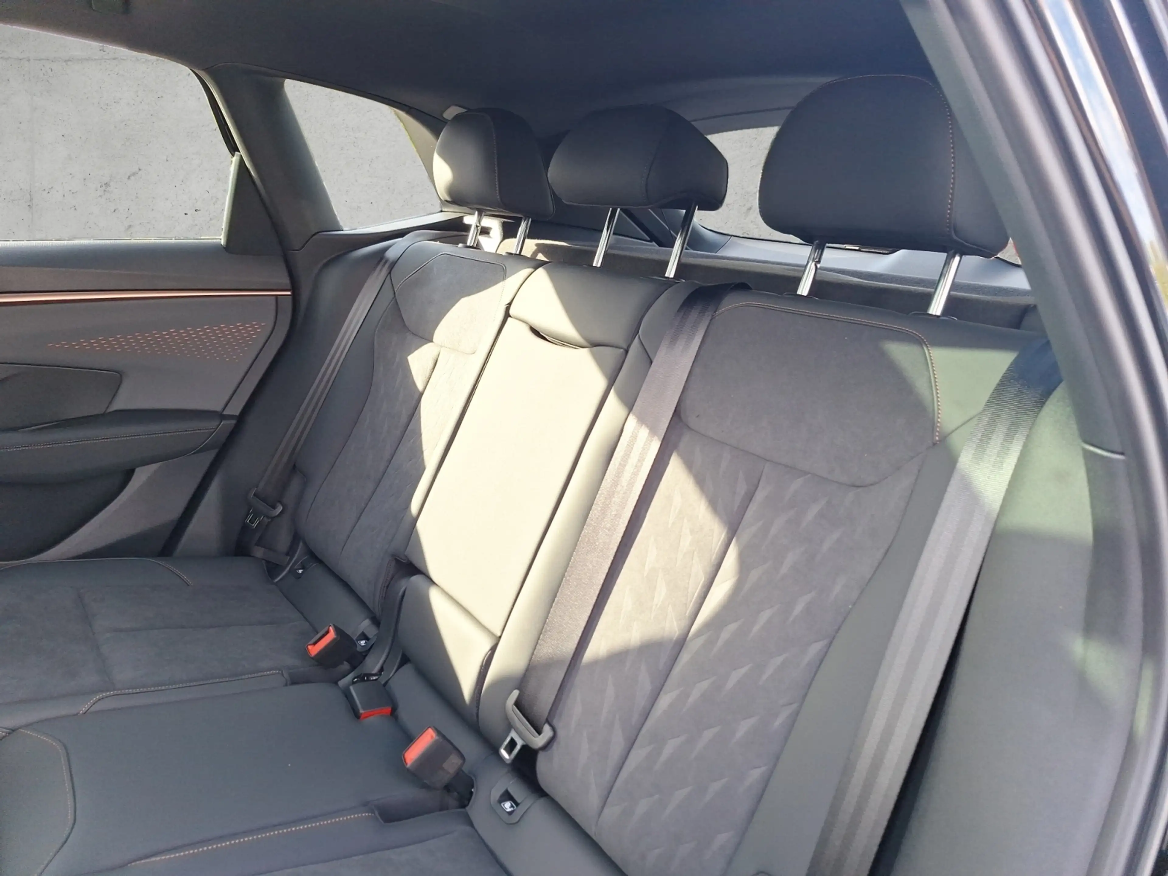 CUPRA Terramar VZ 2.0TSI 195kW (265PS)*4Drive*DSG*AHK*PANO*HD-MA — photo 14