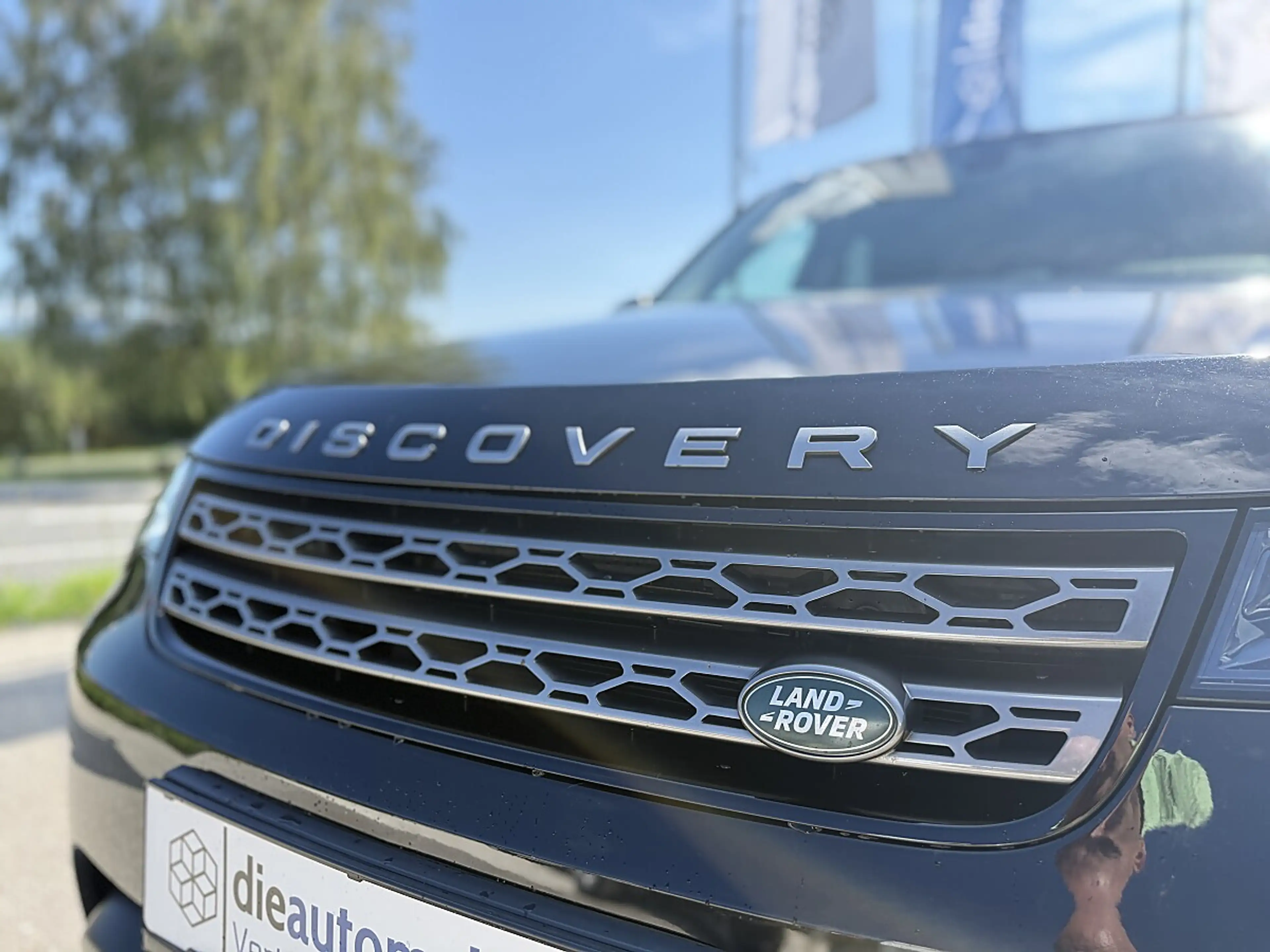 Land Rover Discovery 5 2.0 SD4 SE |LEDER|PANO|20 Zoll| — photo 8